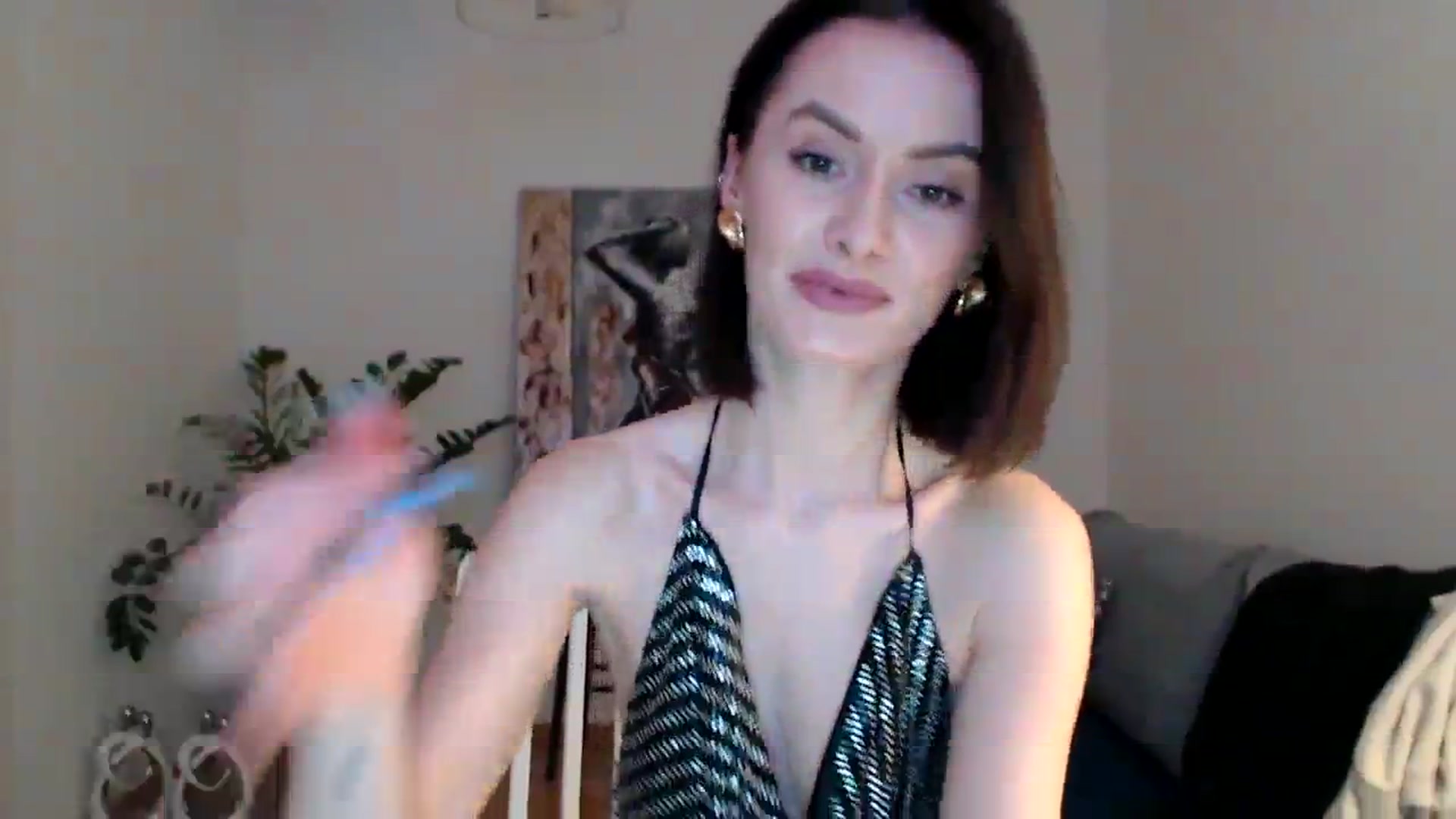 Gallery image thumbnail from the_realpearl's myfreecams stream on, 01/12/2024, 17:35 image 18 of 20