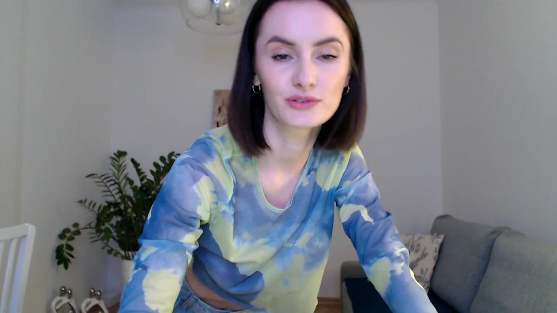 Gallery image thumbnail from the_realpearl's myfreecams stream on, 01/23/2024, 18:17 image 1 of 20