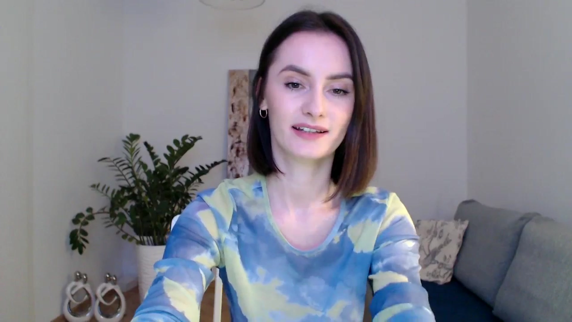 Gallery image thumbnail from the_realpearl's myfreecams stream on, 01/23/2024, 18:17 image 3 of 20