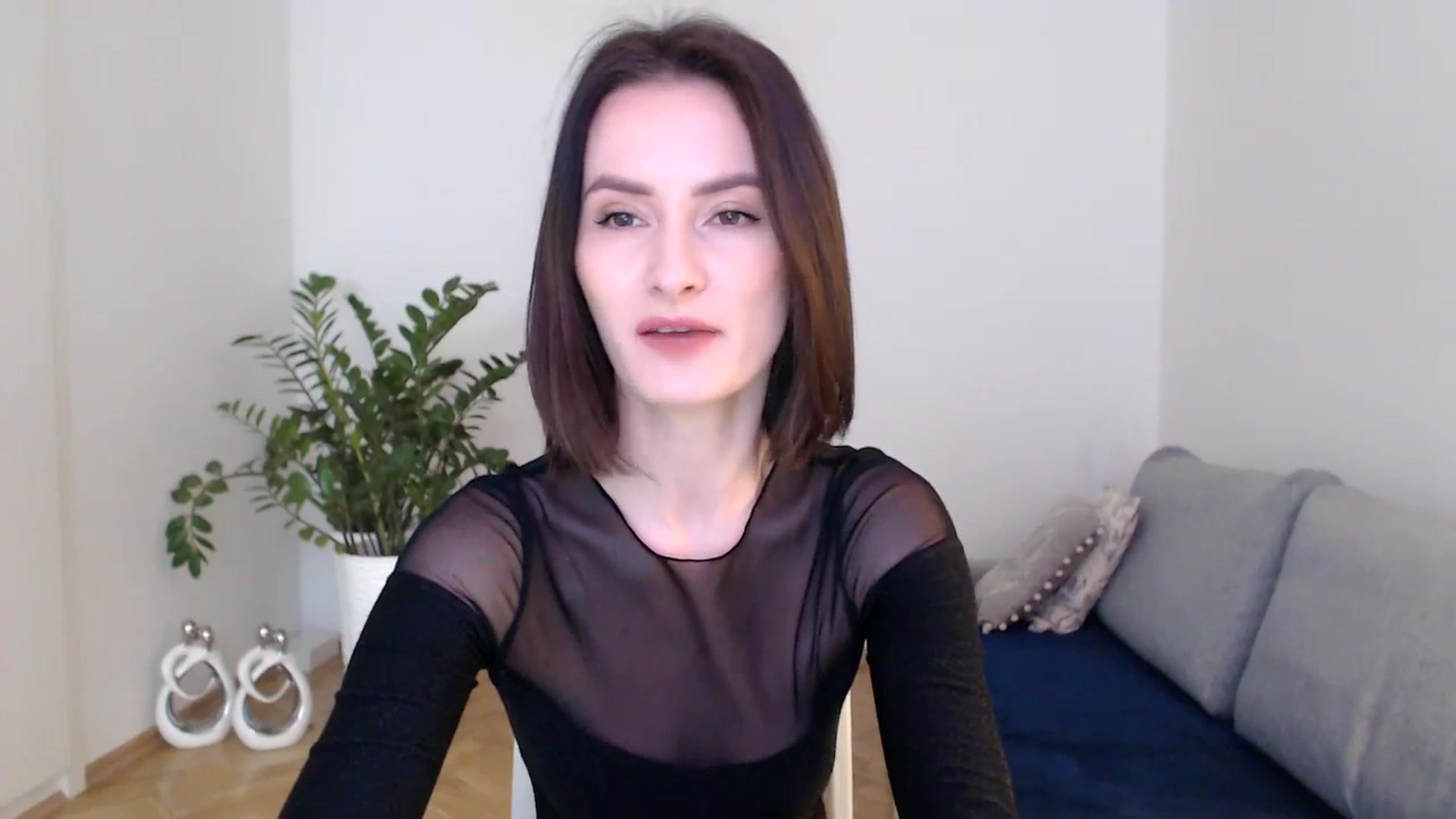 Gallery image thumbnail from the_realpearl's myfreecams stream on, 01/25/2024, 12:04 image 16 of 20