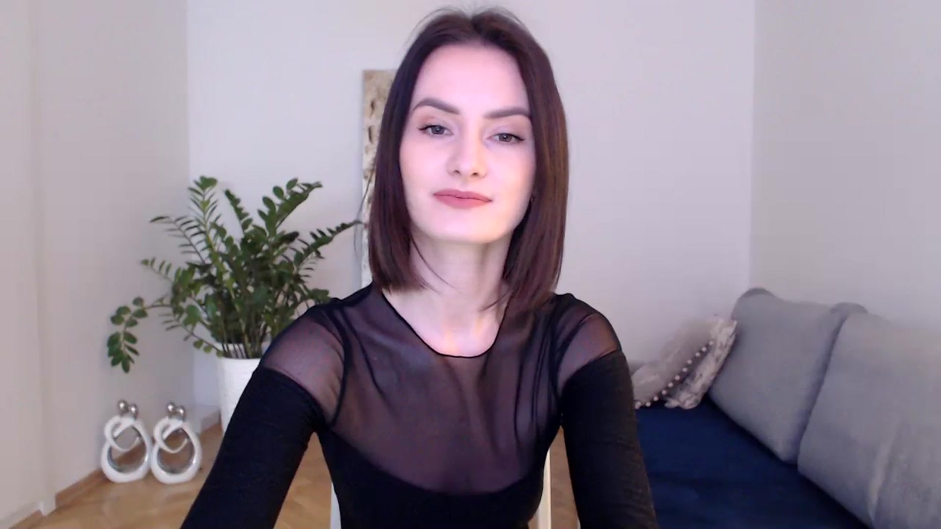 Gallery image thumbnail from the_realpearl's myfreecams stream on, 01/25/2024, 12:04 image 17 of 20