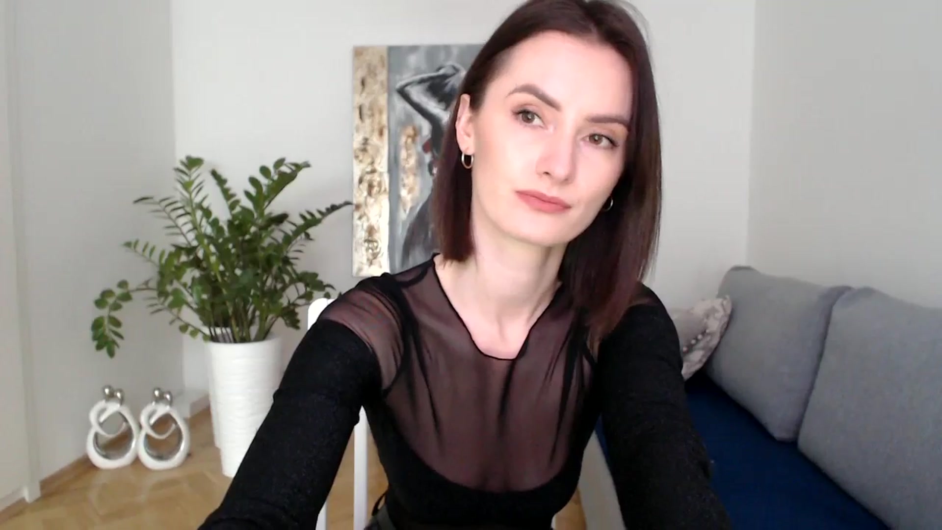 Gallery image thumbnail from the_realpearl's myfreecams stream on, 01/25/2024, 13:21 image 17 of 20