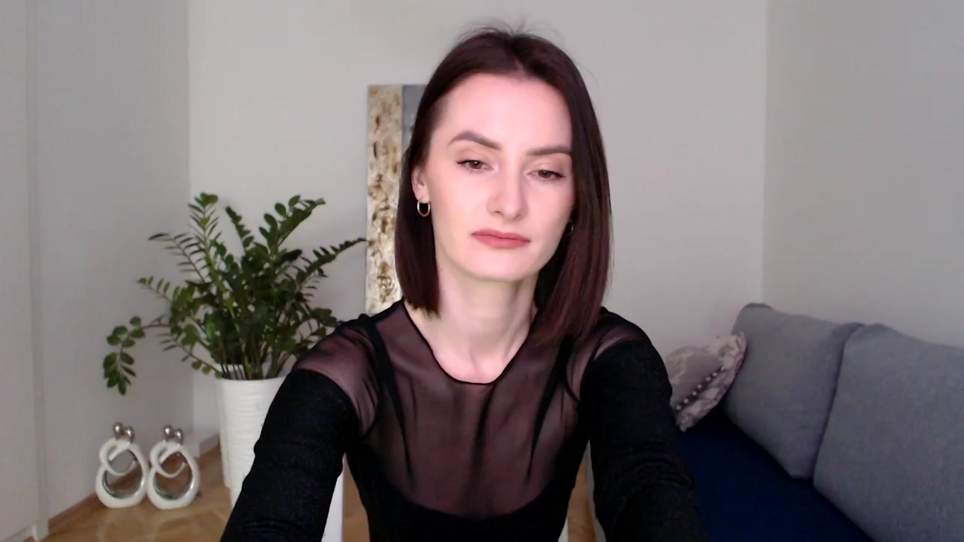 Gallery image thumbnail from the_realpearl's myfreecams stream on, 01/25/2024, 13:21 image 1 of 20
