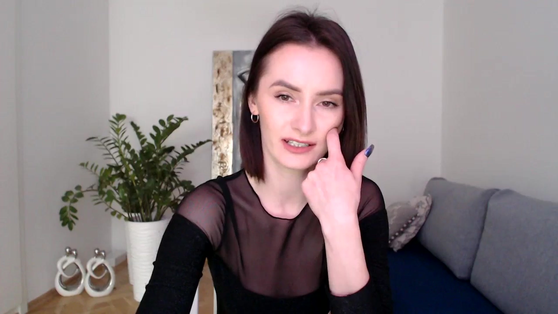 Gallery image thumbnail from the_realpearl's myfreecams stream on, 01/25/2024, 13:21 image 2 of 20