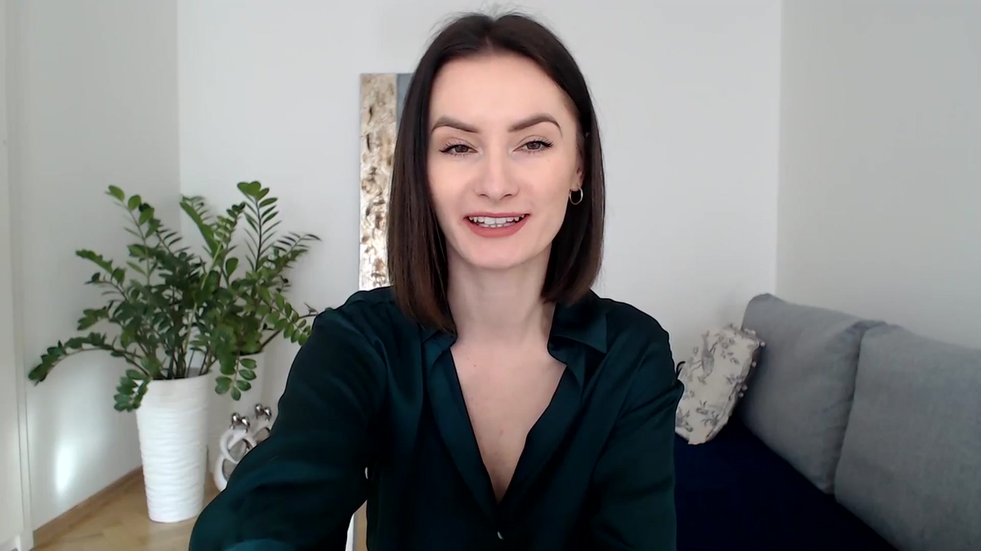Gallery image thumbnail from the_realpearl's myfreecams stream on, 01/30/2024, 11:32 image 16 of 20