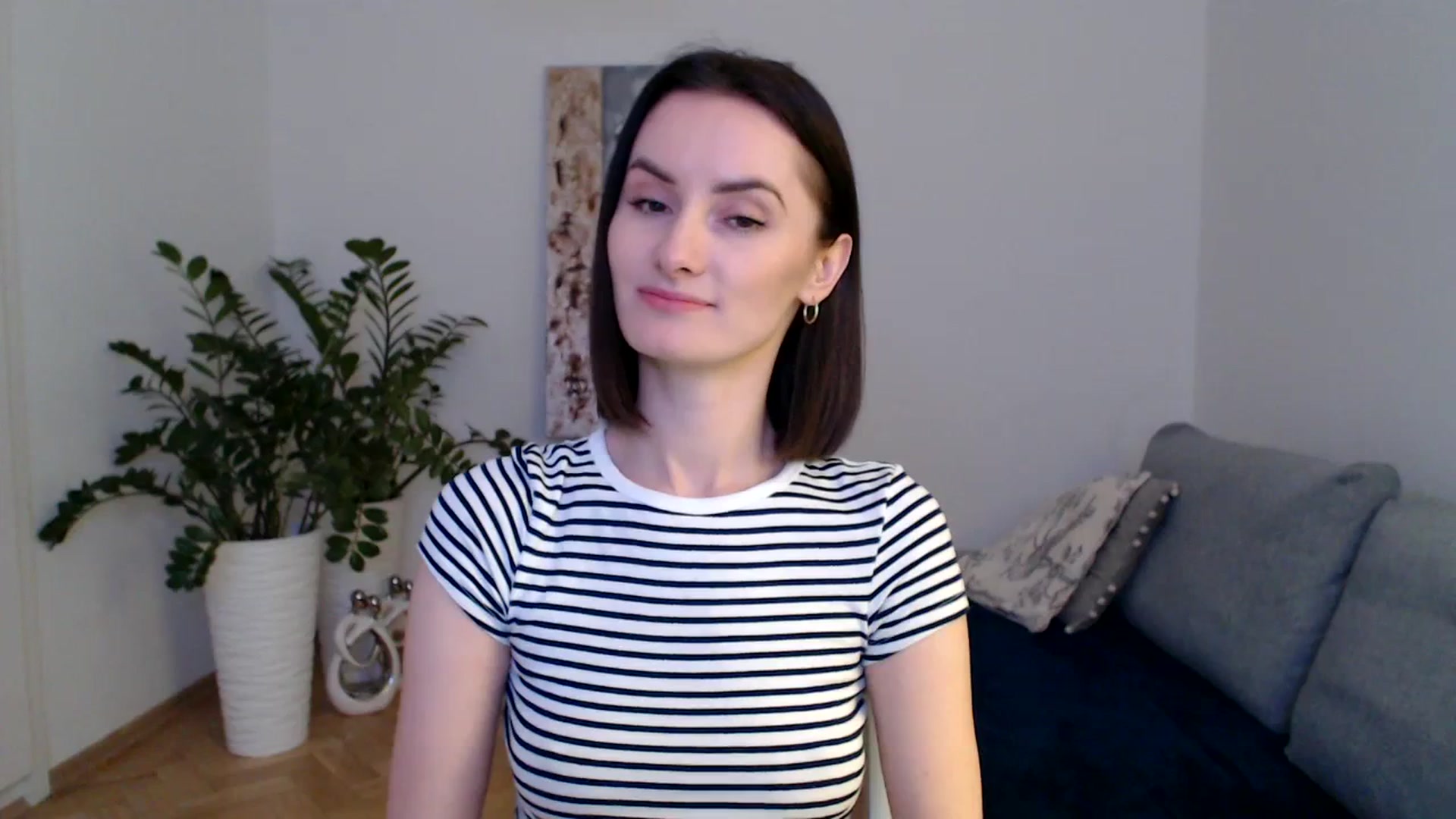 Gallery image thumbnail from the_realpearl's myfreecams stream on, 02/01/2024, 16:42 image 20 of 20