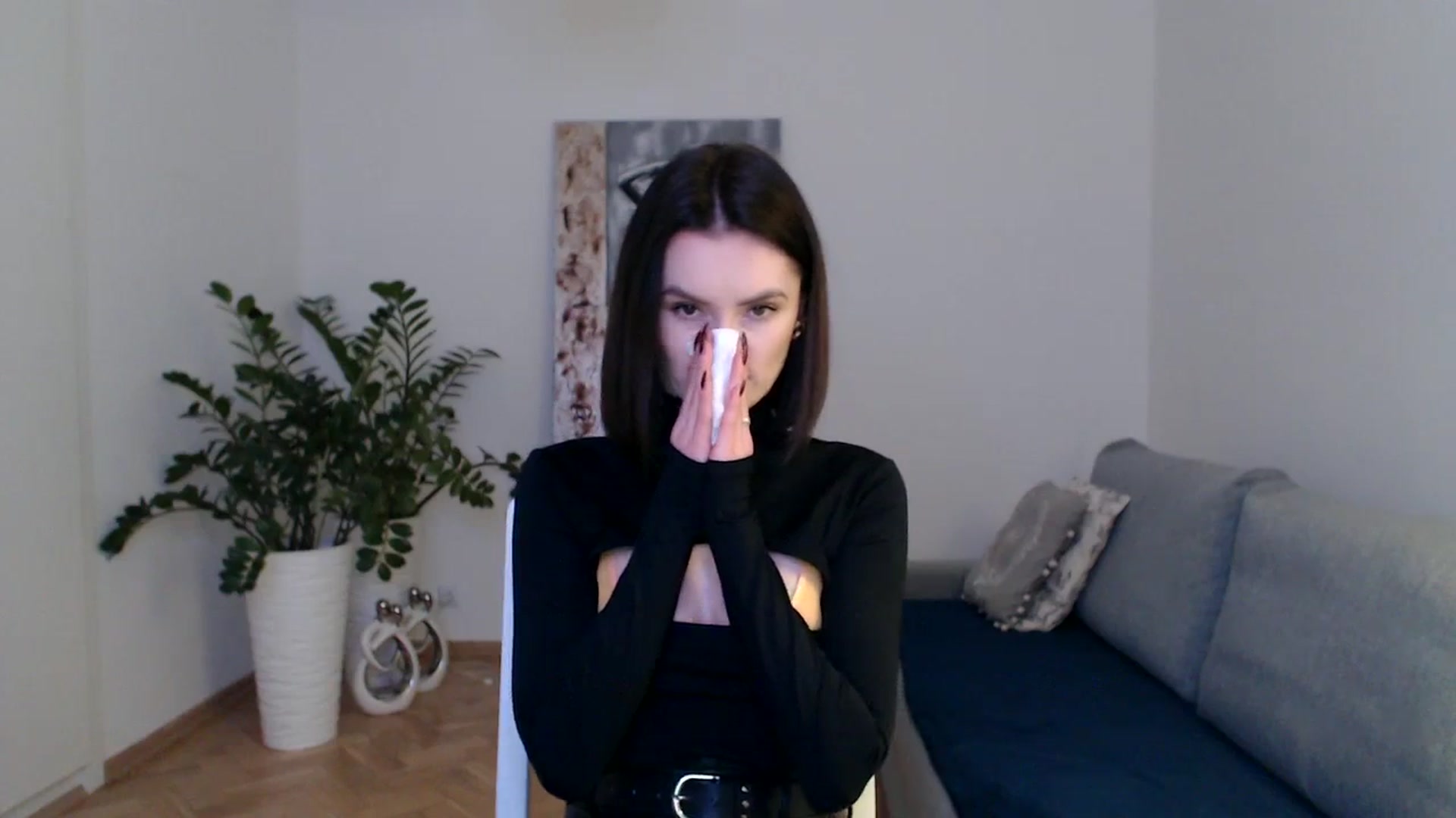 Gallery image thumbnail from the_realpearl's myfreecams stream on, 02/02/2024, 16:56 image 6 of 20