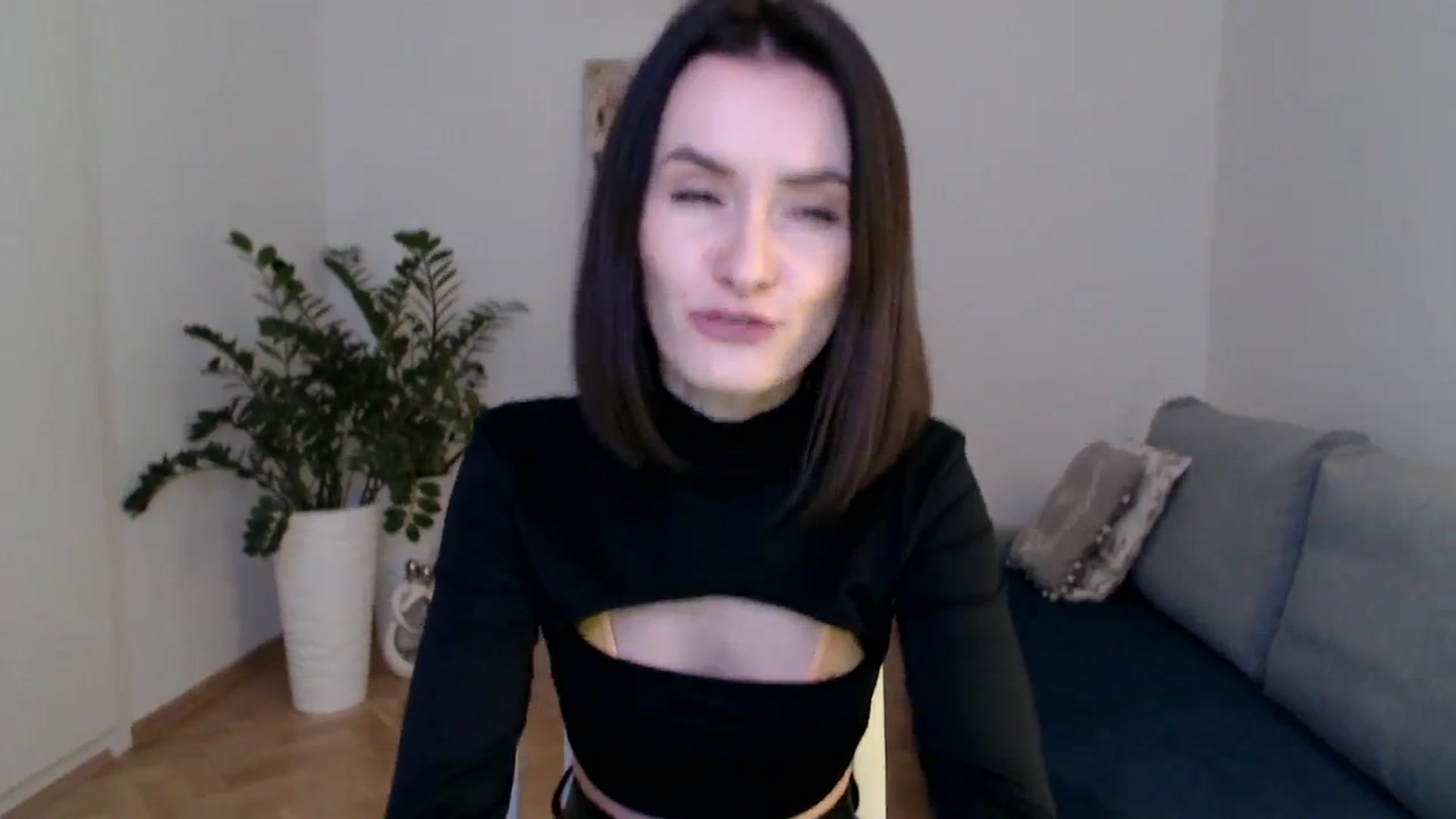 Gallery image thumbnail from the_realpearl's myfreecams stream on, 02/02/2024, 16:56 image 19 of 20