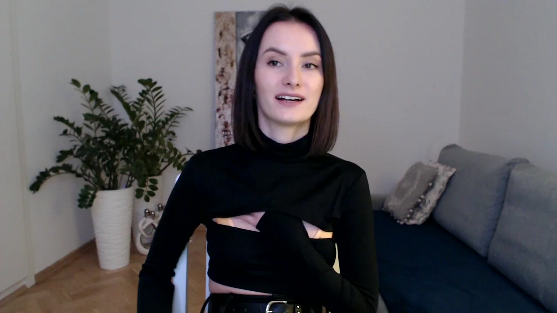 Gallery image thumbnail from the_realpearl's myfreecams stream on, 02/02/2024, 16:56 image 18 of 20