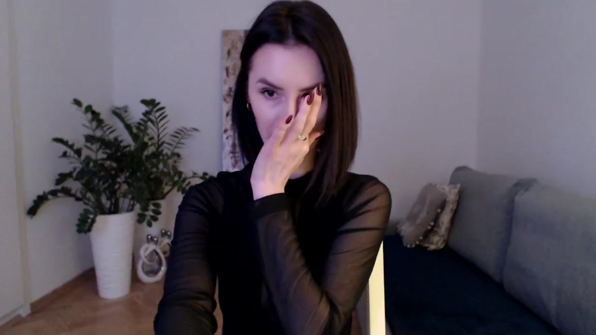 Gallery image thumbnail from the_realpearl's myfreecams stream on, 02/06/2024, 16:30 image 3 of 20