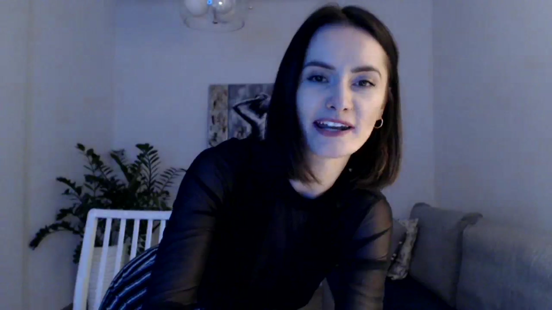 Gallery image thumbnail from the_realpearl's myfreecams stream on, 02/06/2024, 21:11 image 13 of 20
