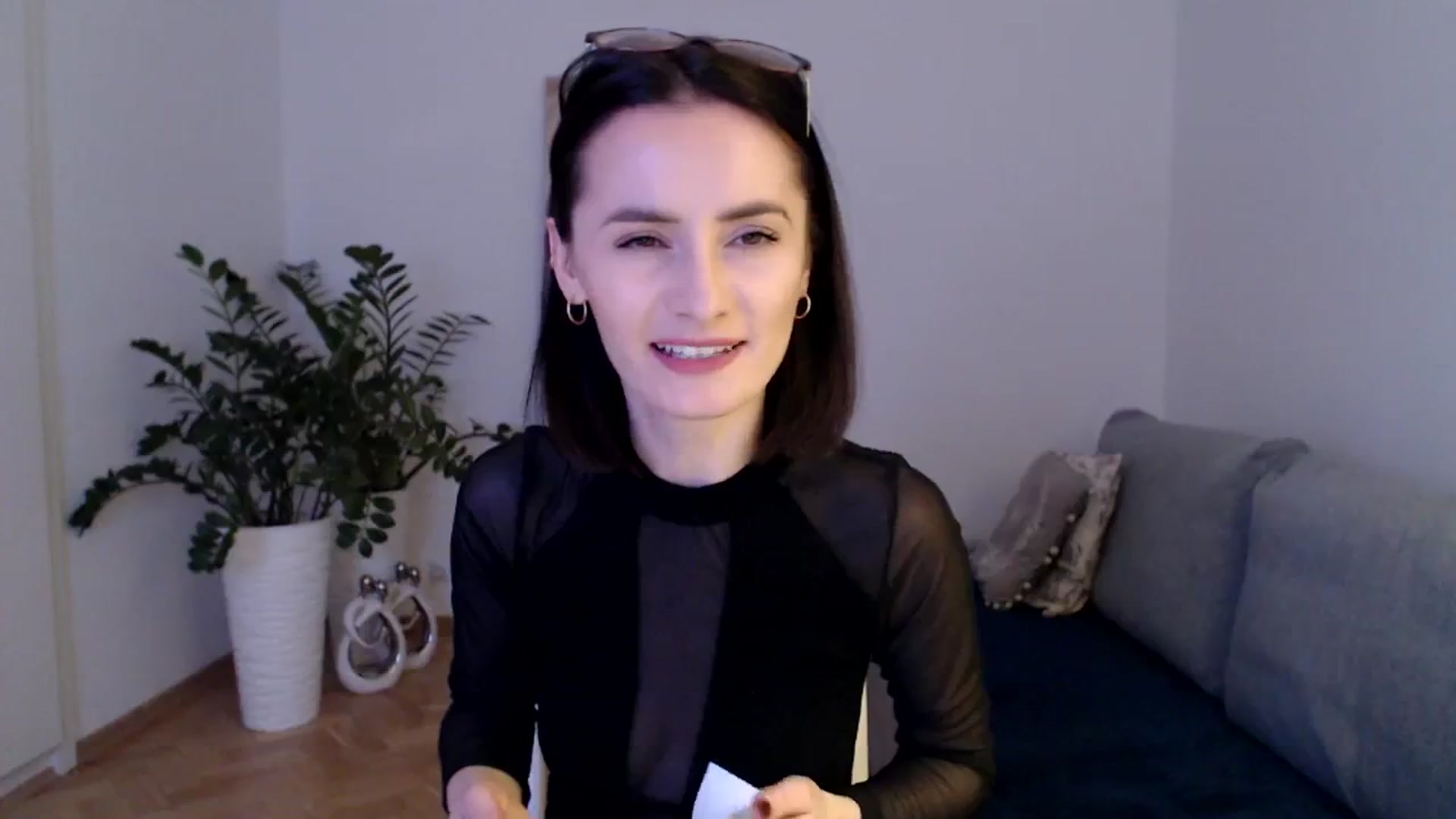Gallery image thumbnail from the_realpearl's myfreecams stream on, 02/06/2024, 21:11 image 7 of 20