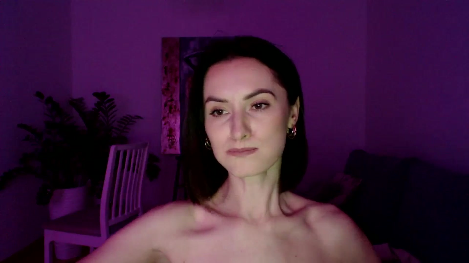 Gallery image thumbnail from the_realpearl's myfreecams stream on, 02/07/2024, 18:19 image 12 of 20