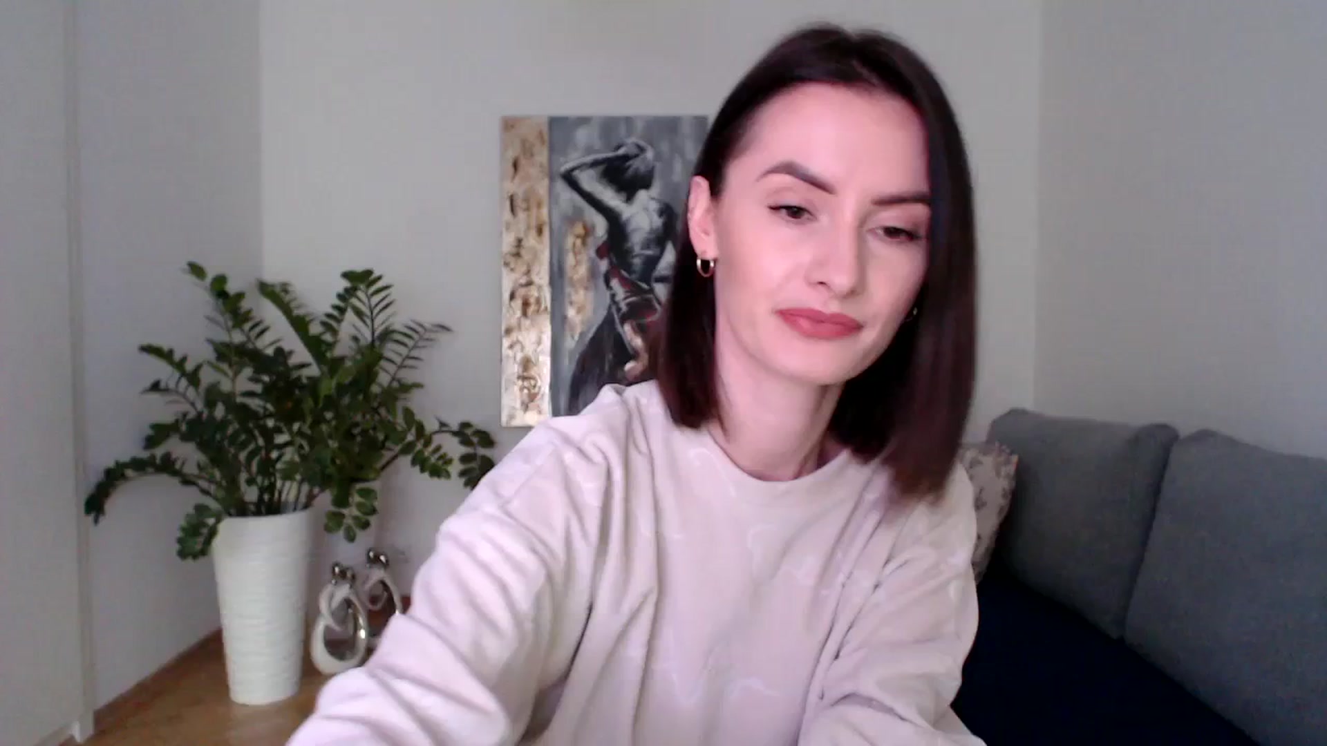 Gallery image thumbnail from the_realpearl's myfreecams stream on, 02/19/2024, 11:59 image 2 of 20