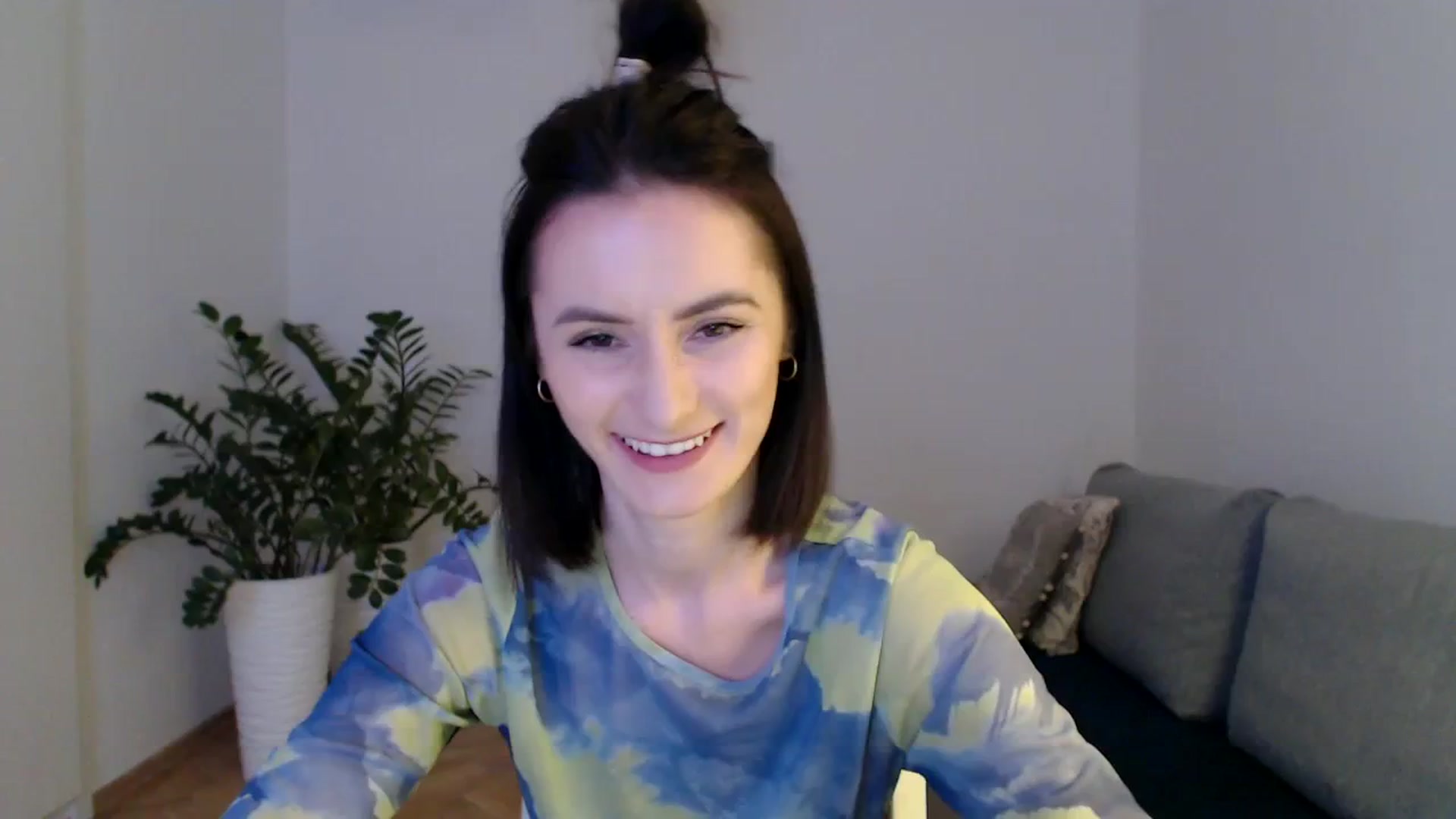 Gallery image thumbnail from the_realpearl's myfreecams stream on, 02/22/2024, 16:34 image 20 of 20