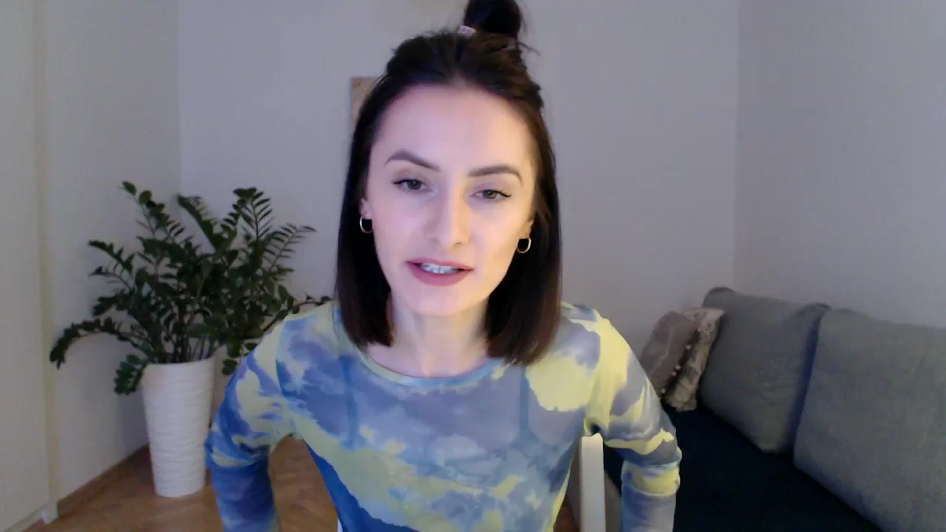 Gallery image thumbnail from the_realpearl's myfreecams stream on, 02/22/2024, 16:34 image 14 of 20