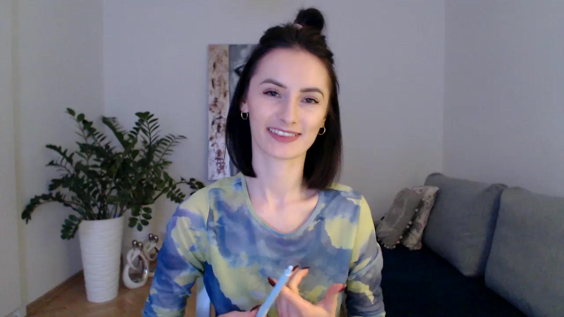 Gallery image thumbnail from the_realpearl's myfreecams stream on, 02/22/2024, 16:34 image 9 of 20