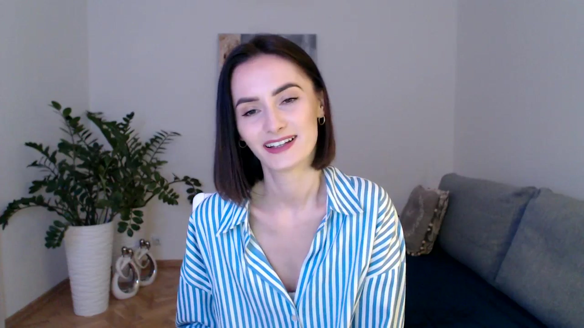 Gallery image thumbnail from the_realpearl's myfreecams stream on, 03/05/2024, 16:39 image 19 of 20