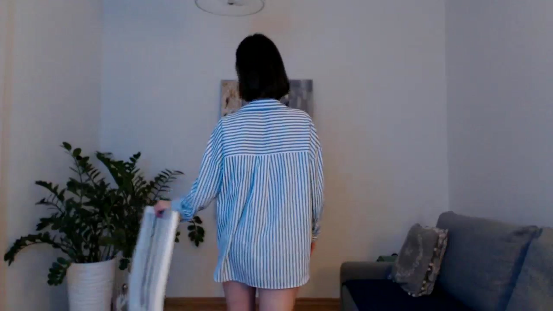 Gallery image thumbnail from the_realpearl's myfreecams stream on, 03/05/2024, 16:39 image 13 of 20