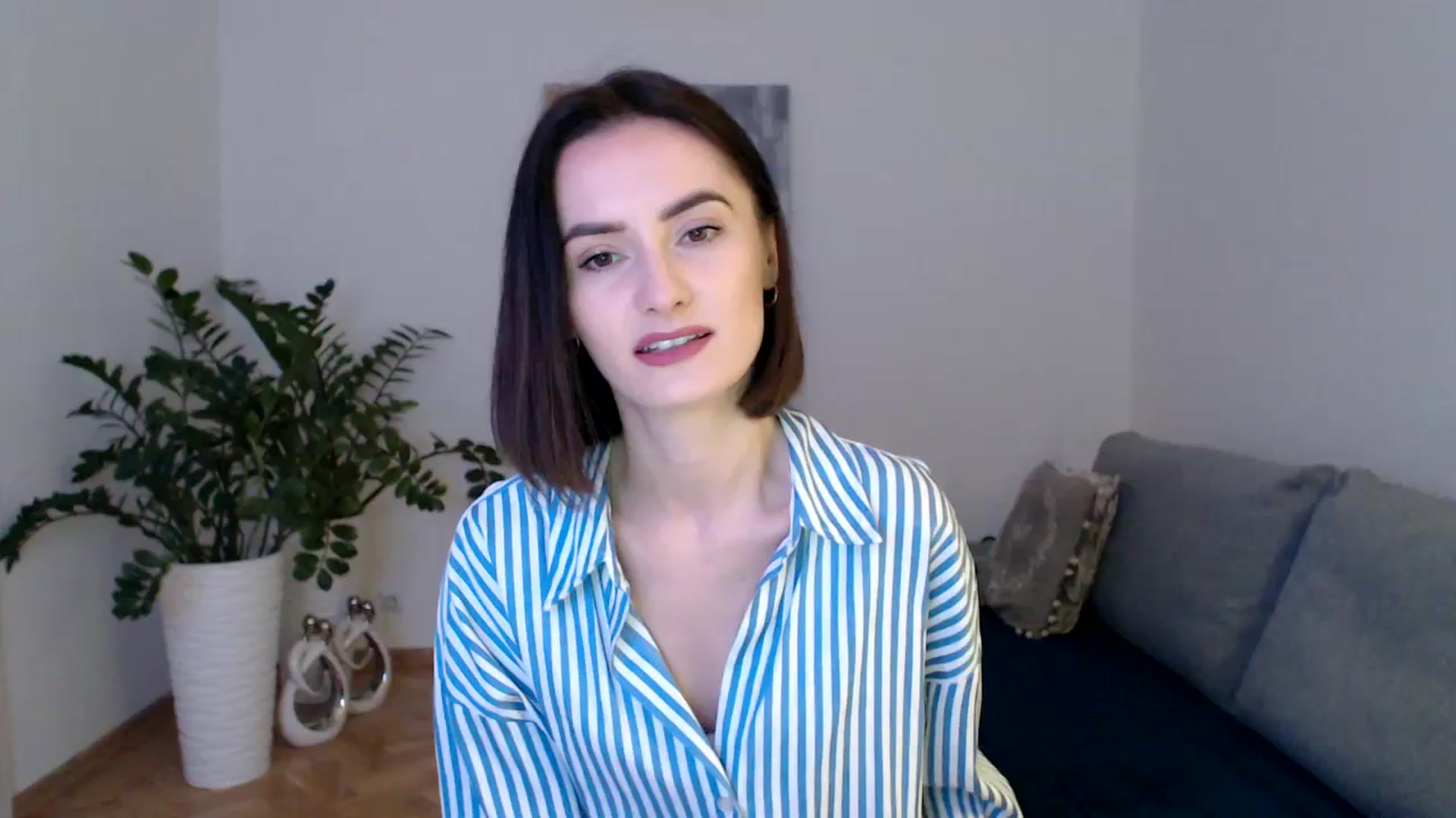 Gallery image thumbnail from the_realpearl's myfreecams stream on, 03/05/2024, 16:39 image 20 of 20