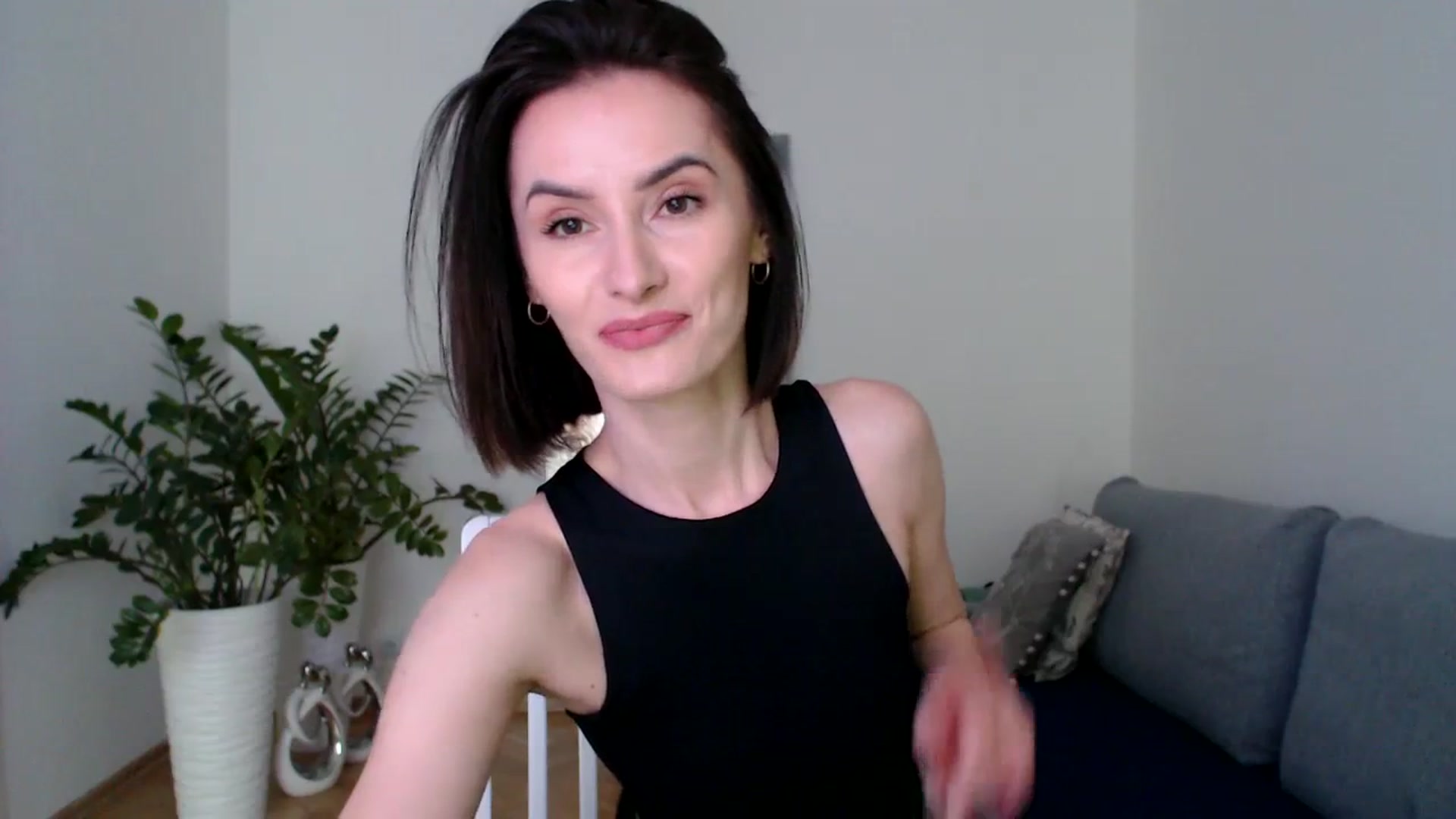 Gallery image thumbnail from the_realpearl's myfreecams stream on, 03/06/2024, 16:47 image 5 of 20