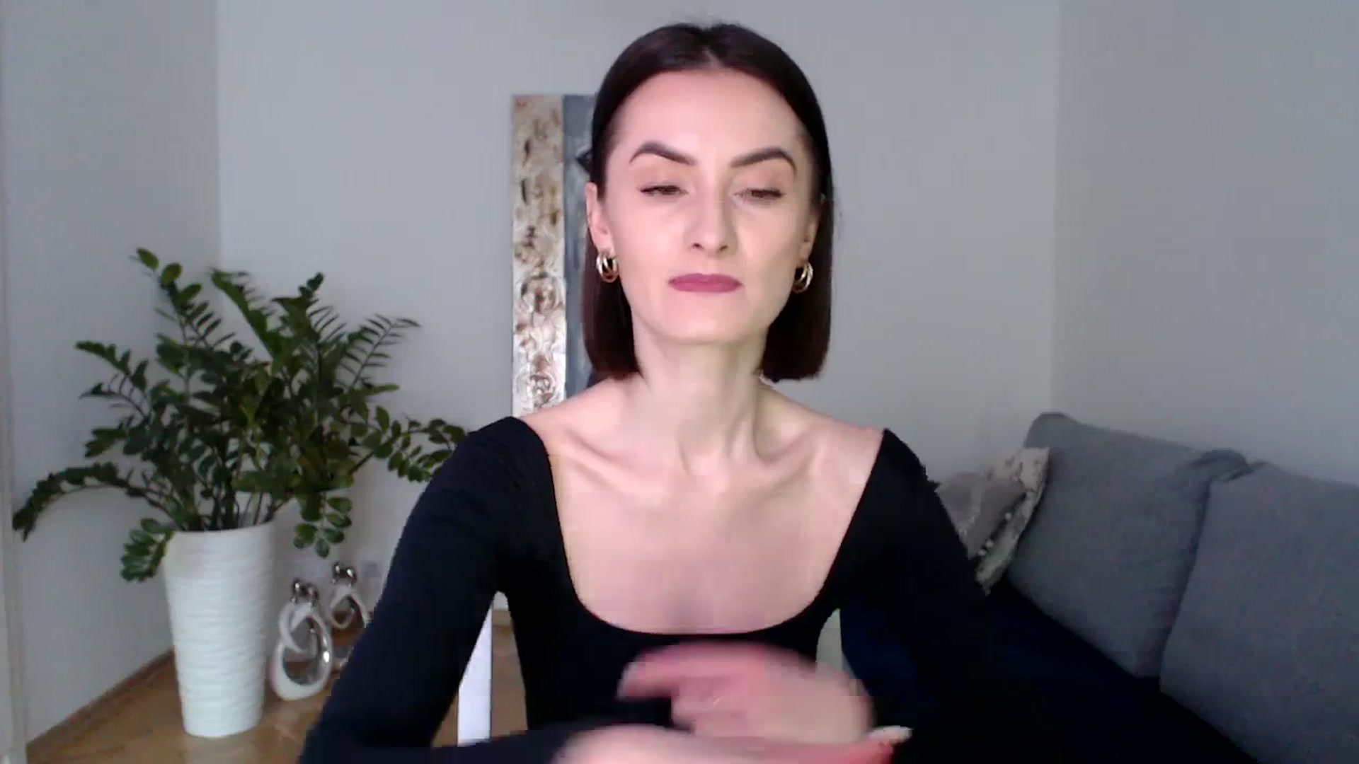 Gallery image thumbnail from the_realpearl's myfreecams stream on, 03/09/2024, 16:44 image 5 of 20