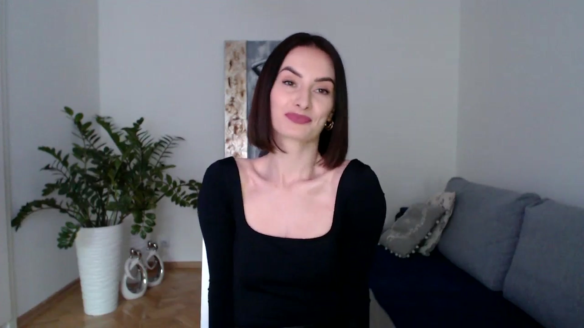 Gallery image thumbnail from the_realpearl's myfreecams stream on, 03/09/2024, 16:44 image 7 of 20