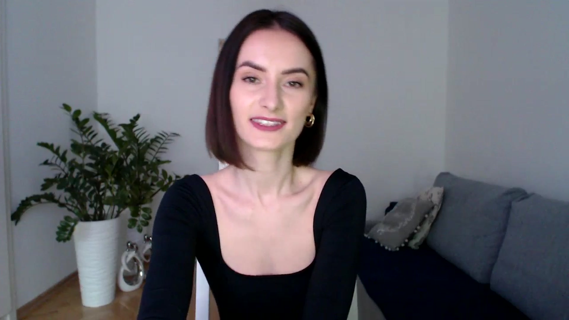 Gallery image thumbnail from the_realpearl's myfreecams stream on, 03/09/2024, 16:44 image 8 of 20