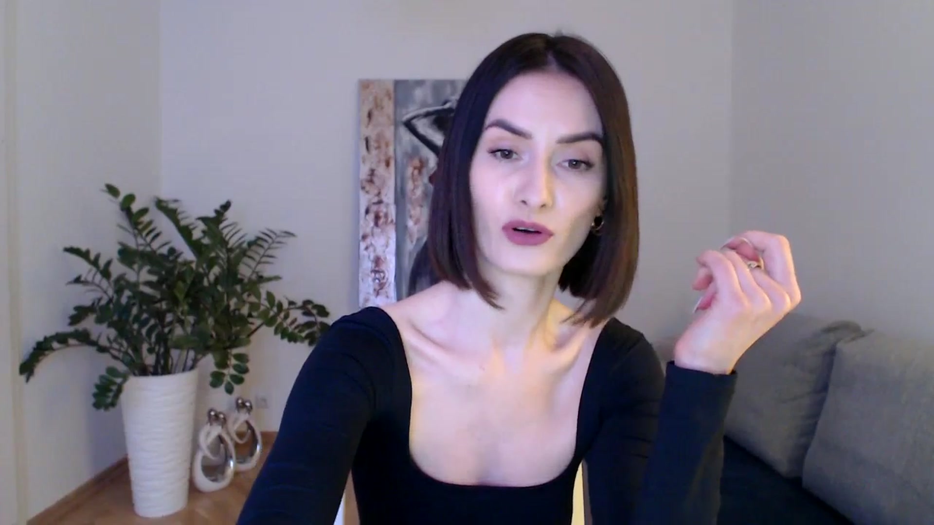 Gallery image thumbnail from the_realpearl's myfreecams stream on, 03/09/2024, 16:44 image 17 of 20