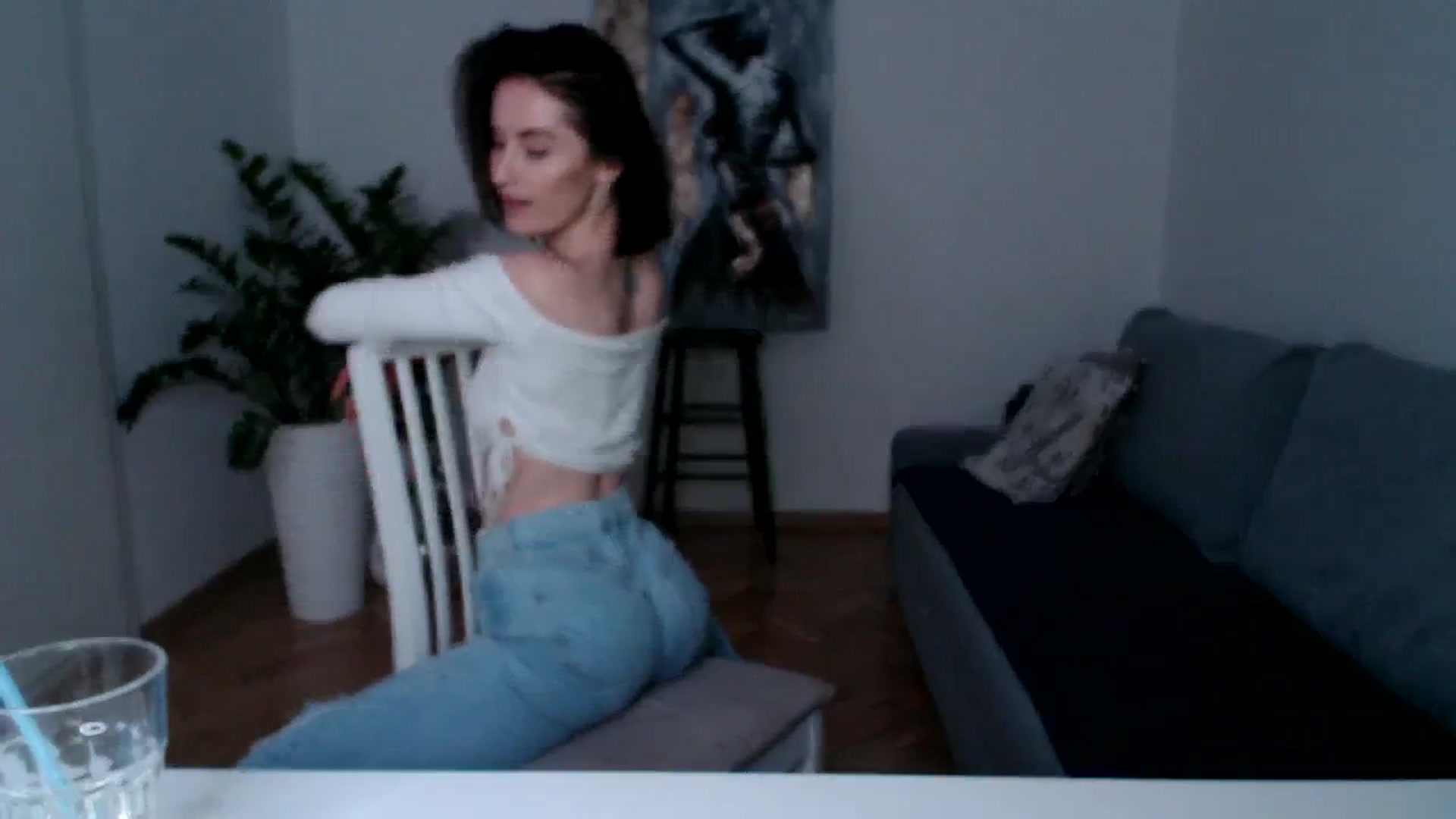 Gallery image thumbnail from the_realpearl's myfreecams stream on, 03/13/2024, 17:14 image 11 of 20