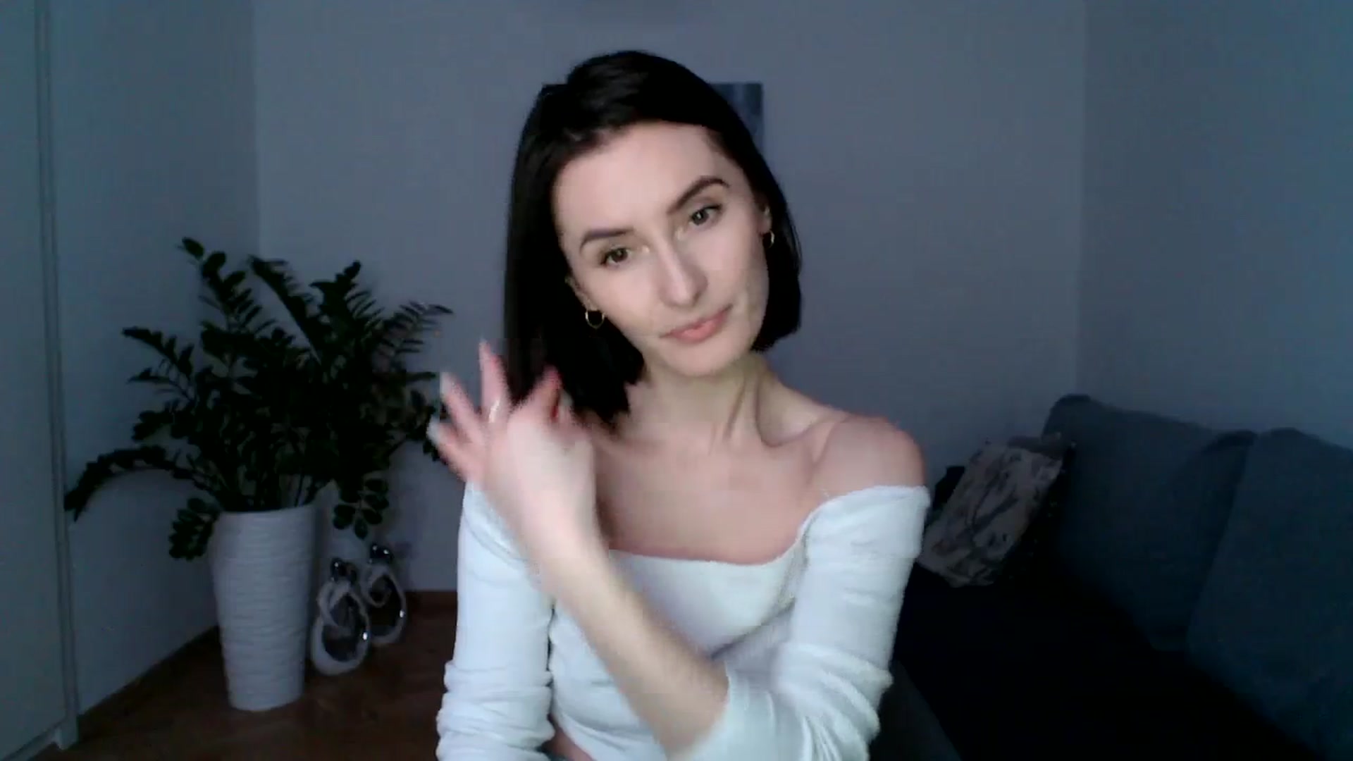 Gallery image thumbnail from the_realpearl's myfreecams stream on, 03/13/2024, 17:14 image 18 of 20
