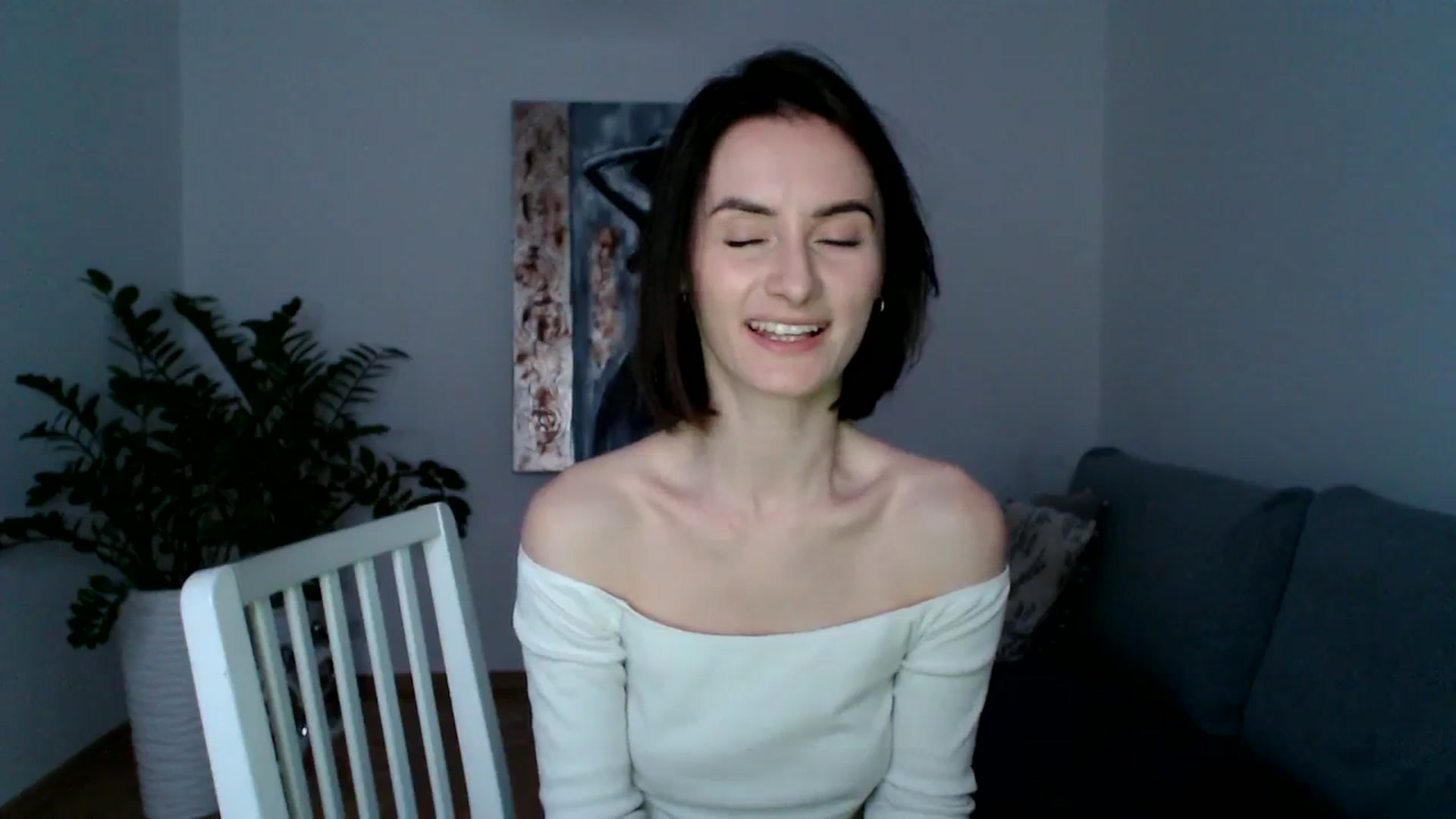 Gallery image thumbnail from the_realpearl's myfreecams stream on, 03/13/2024, 17:54 image 12 of 20