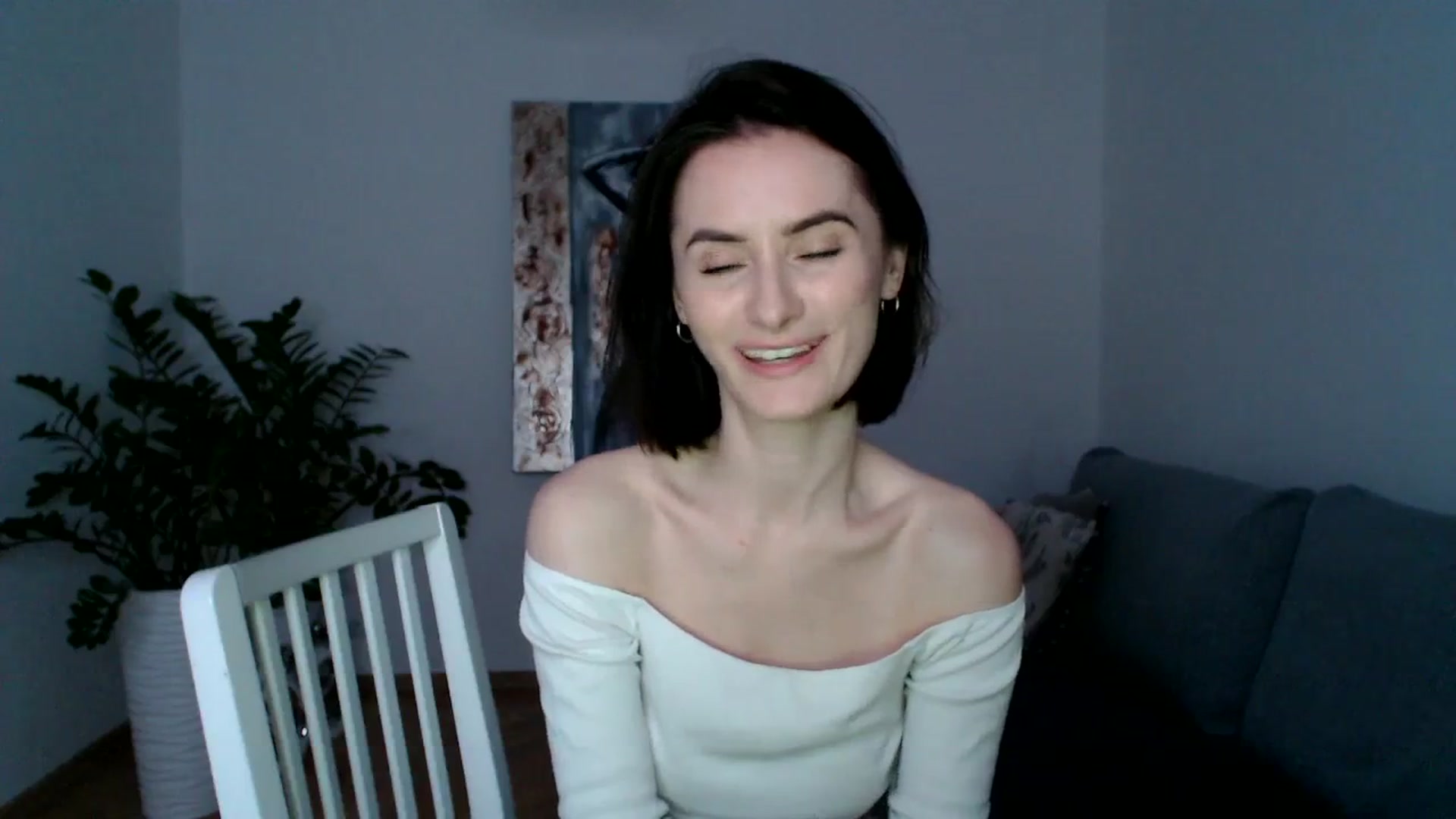 Gallery image thumbnail from the_realpearl's myfreecams stream on, 03/13/2024, 17:54 image 10 of 20