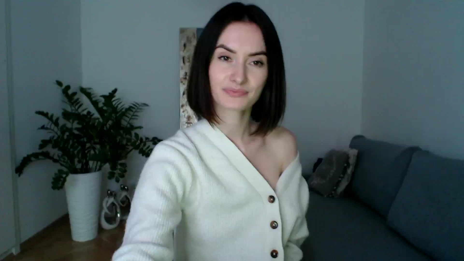 Gallery image thumbnail from the_realpearl's myfreecams stream on, 03/14/2024, 16:34 image 18 of 20