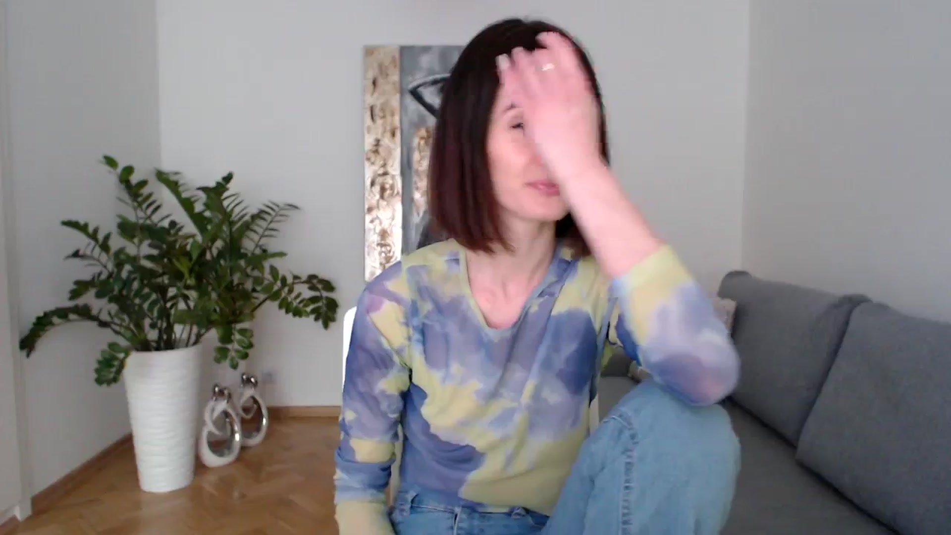 Gallery image thumbnail from the_realpearl's myfreecams stream on, 03/14/2024, 16:34 image 6 of 20