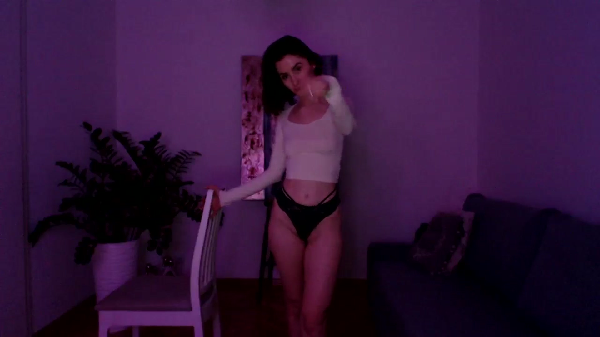 Gallery image thumbnail from the_realpearl's myfreecams stream on, 03/14/2024, 18:33 image 11 of 20
