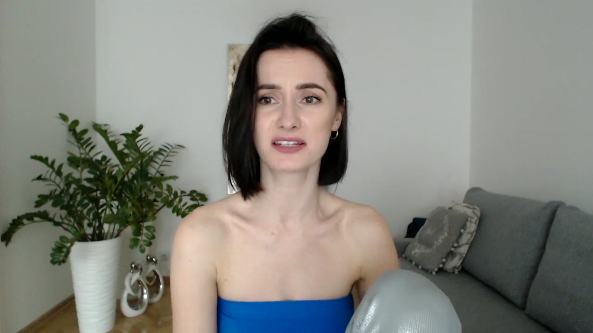 Gallery image thumbnail from the_realpearl's myfreecams stream on, 03/15/2024, 15:46 image 18 of 20