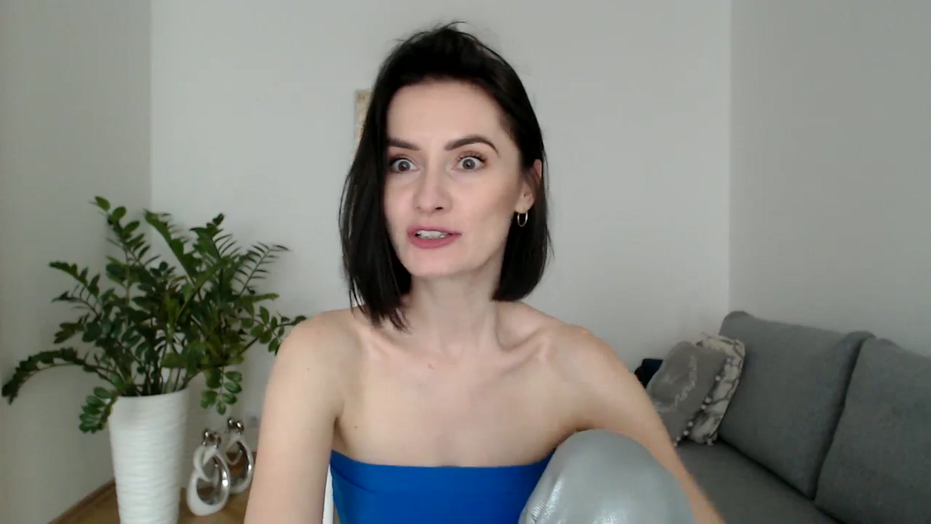 Gallery image thumbnail from the_realpearl's myfreecams stream on, 03/15/2024, 15:46 image 16 of 20