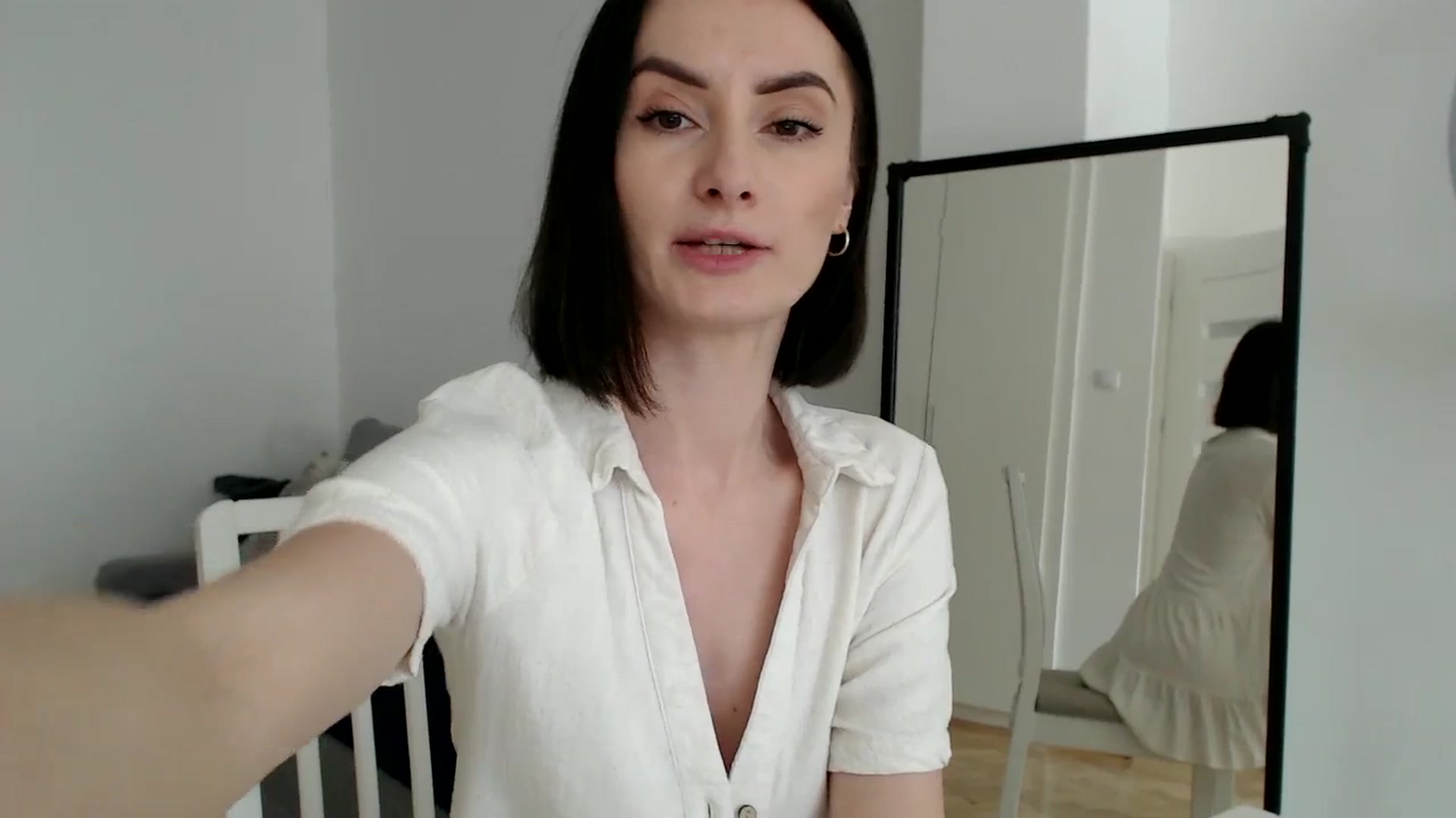 Gallery image thumbnail from the_realpearl's myfreecams stream on, 03/27/2024, 13:30 image 20 of 20