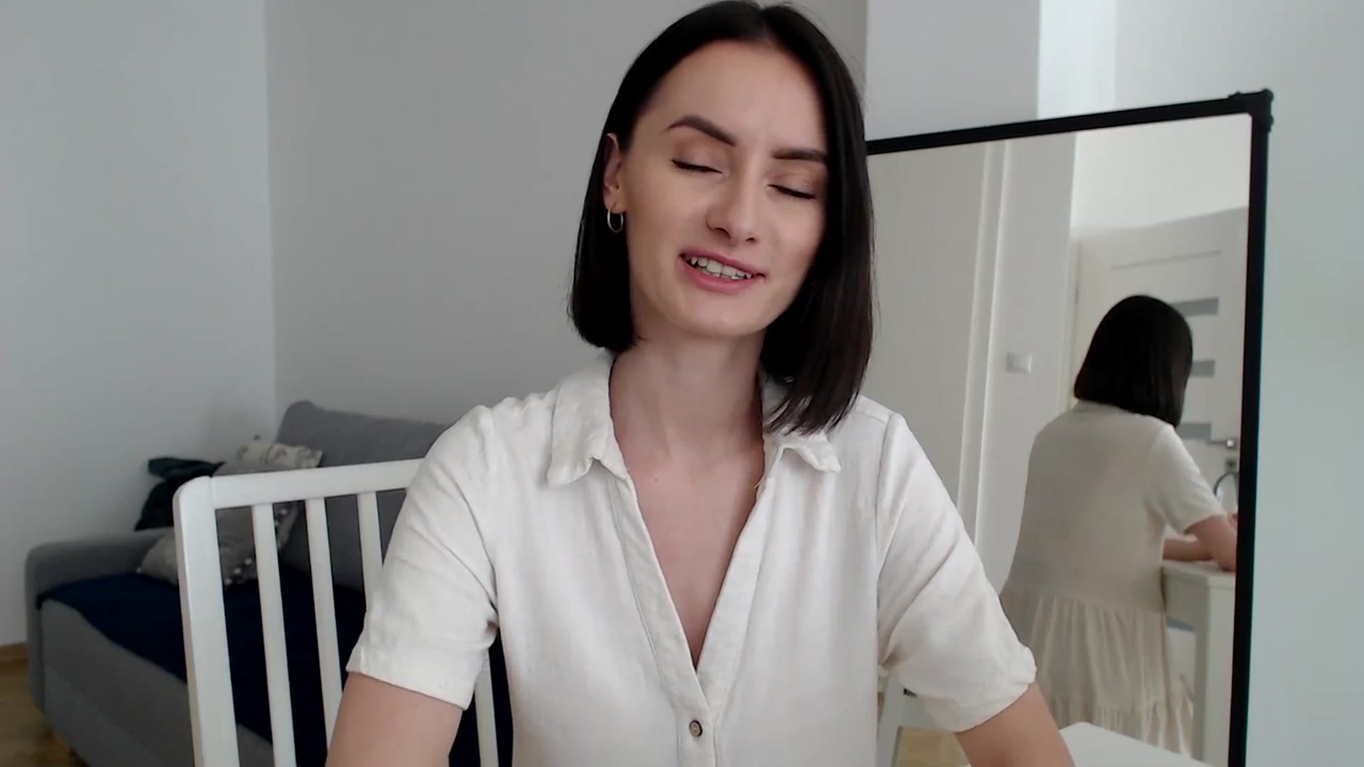 Gallery image thumbnail from the_realpearl's myfreecams stream on, 03/27/2024, 13:30 image 2 of 20