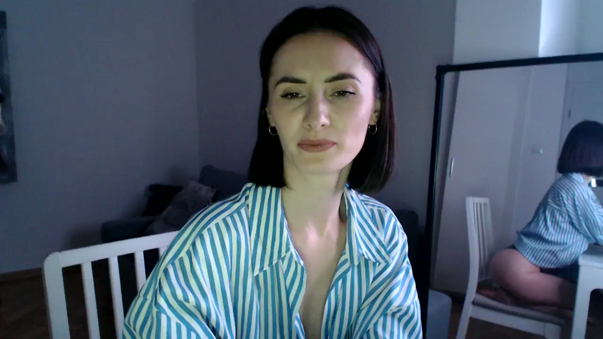 Gallery image thumbnail from the_realpearl's myfreecams stream on, 03/28/2024, 17:21 image 20 of 20