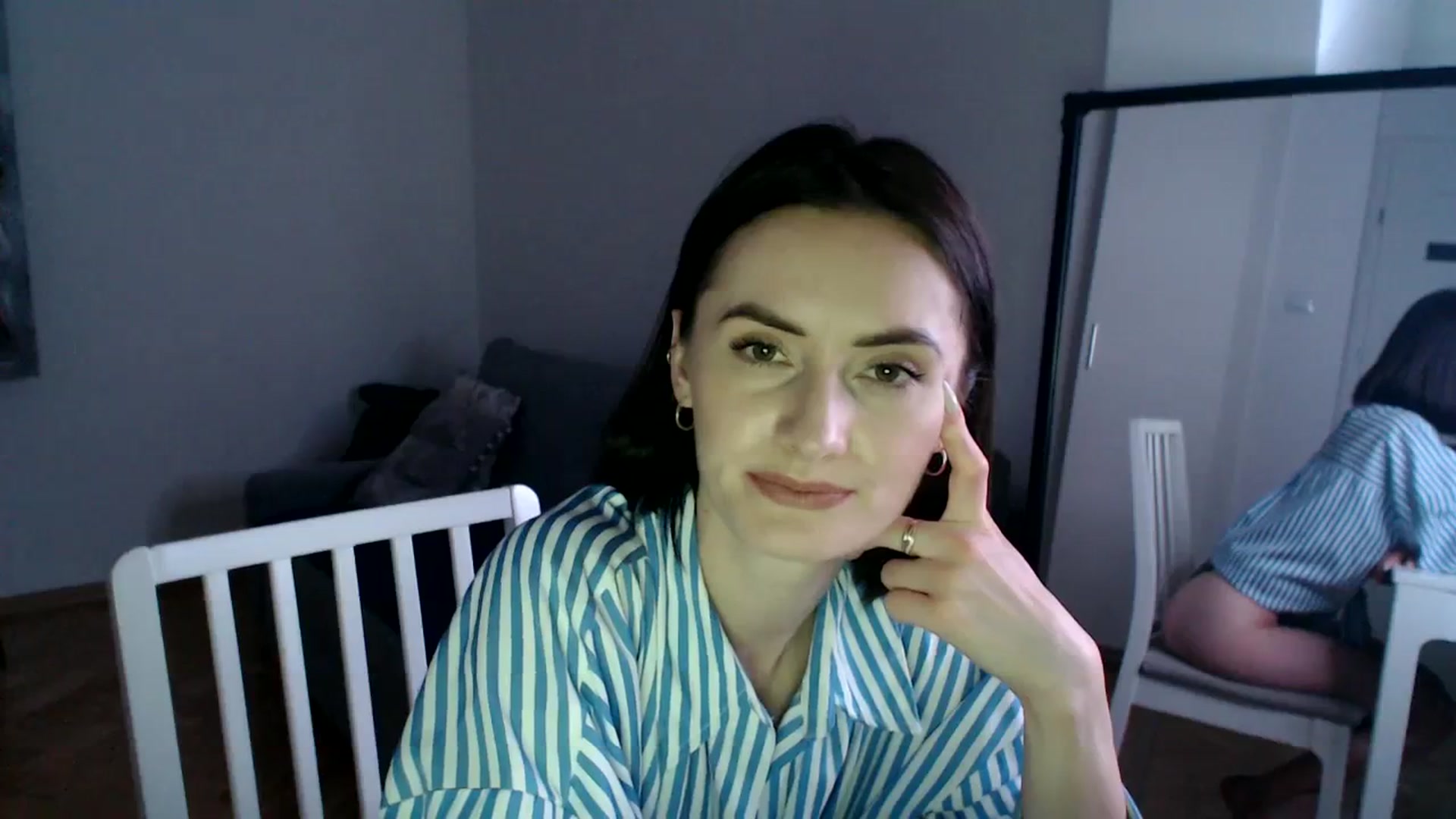 Gallery image thumbnail from the_realpearl's myfreecams stream on, 03/28/2024, 17:21 image 19 of 20