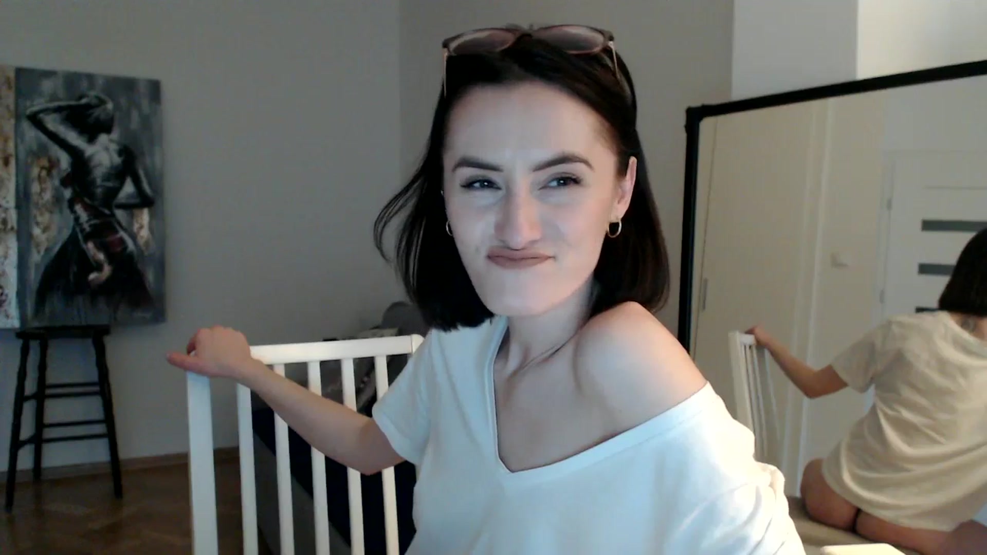 Gallery image thumbnail from the_realpearl's myfreecams stream on, 04/11/2024, 17:55 image 4 of 20