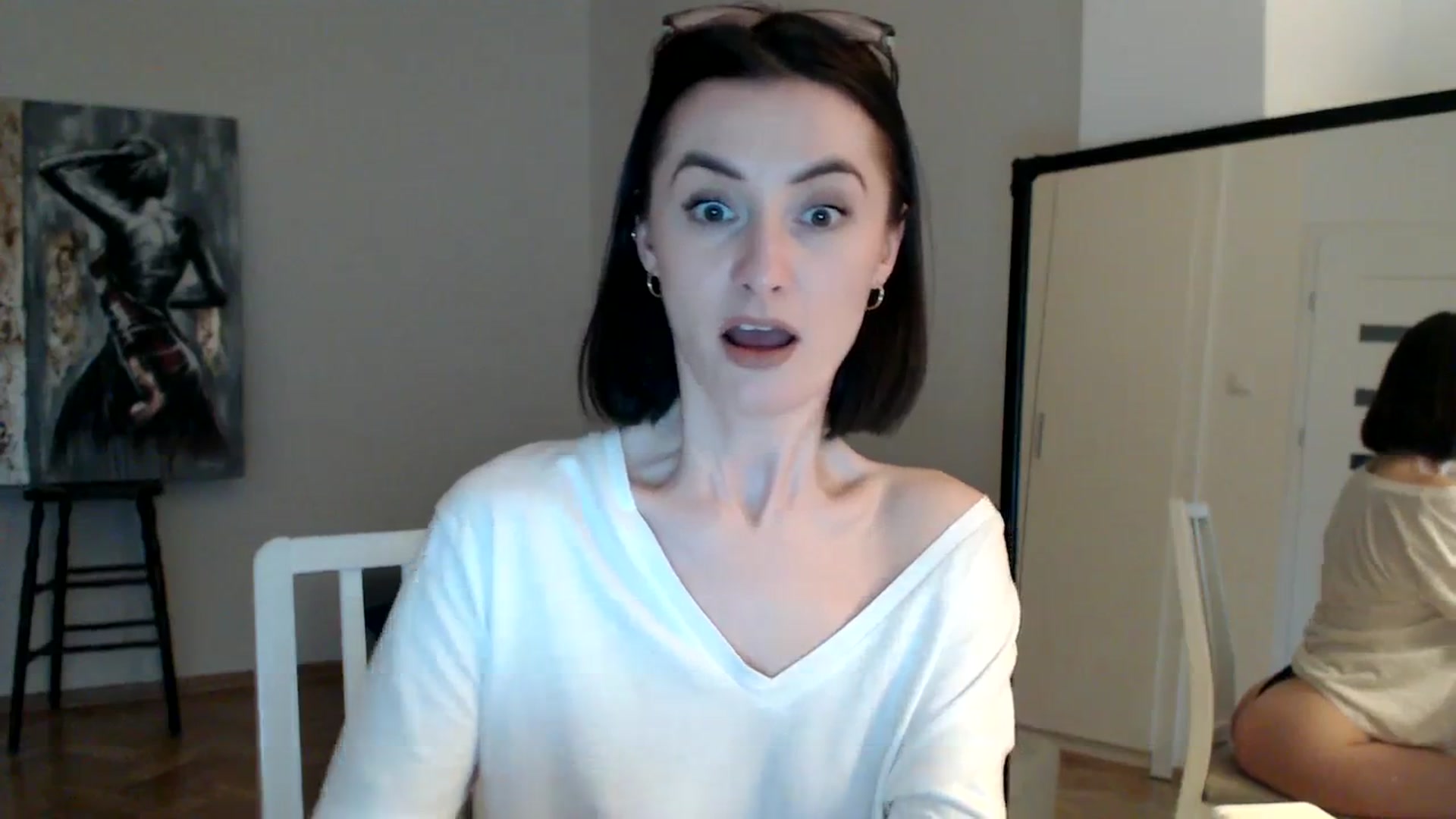 Gallery image thumbnail from the_realpearl's myfreecams stream on, 04/11/2024, 17:55 image 6 of 20