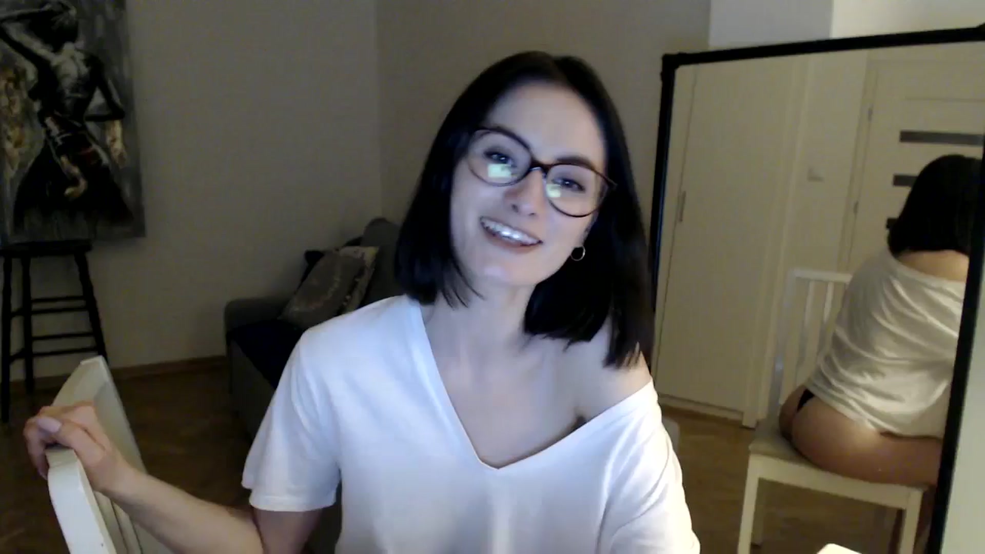 Gallery image thumbnail from the_realpearl's myfreecams stream on, 04/11/2024, 17:55 image 20 of 20