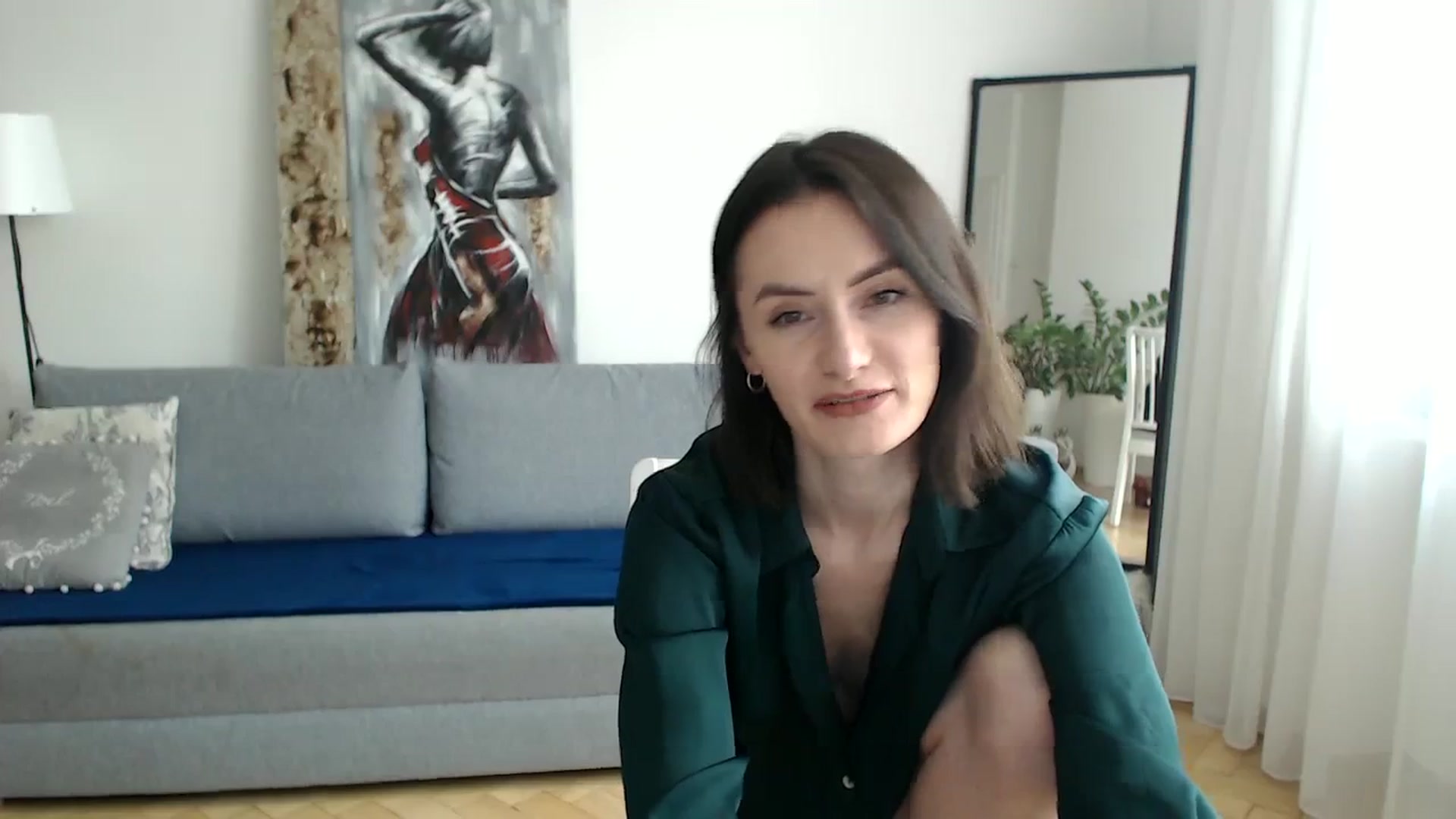 Gallery image thumbnail from the_realpearl's myfreecams stream on, 04/15/2024, 15:41 image 10 of 20