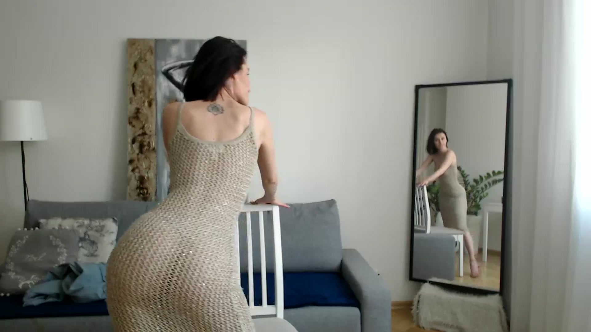 Gallery image thumbnail from the_realpearl's myfreecams stream on, 04/18/2024, 15:02 image 14 of 20