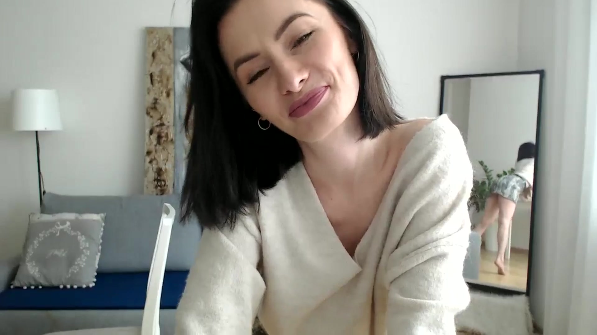 Gallery image thumbnail from the_realpearl's myfreecams stream on, 04/26/2024, 14:23 image 15 of 20