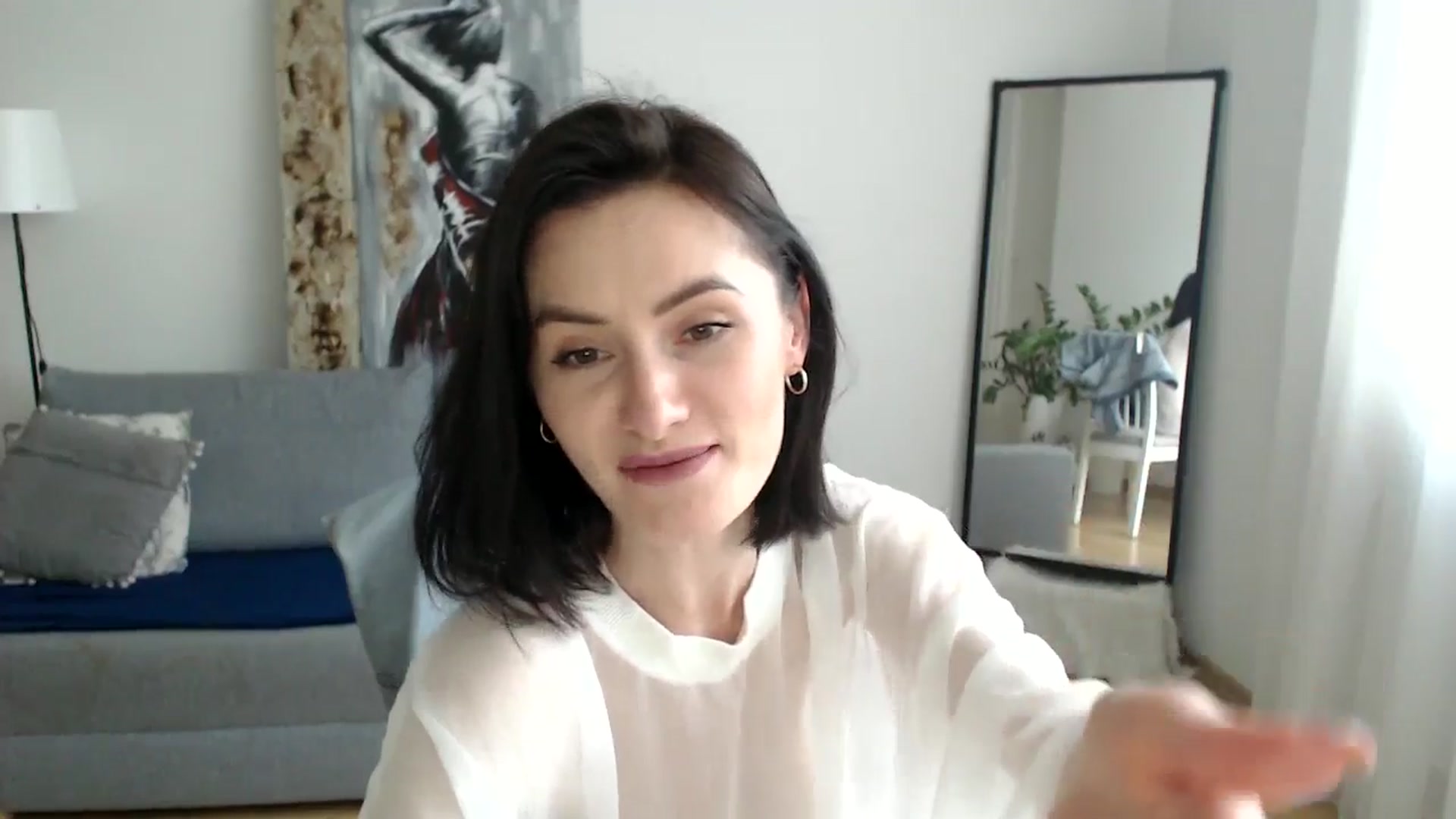 Gallery image thumbnail from the_realpearl's myfreecams stream on, 04/26/2024, 17:45 image 17 of 20
