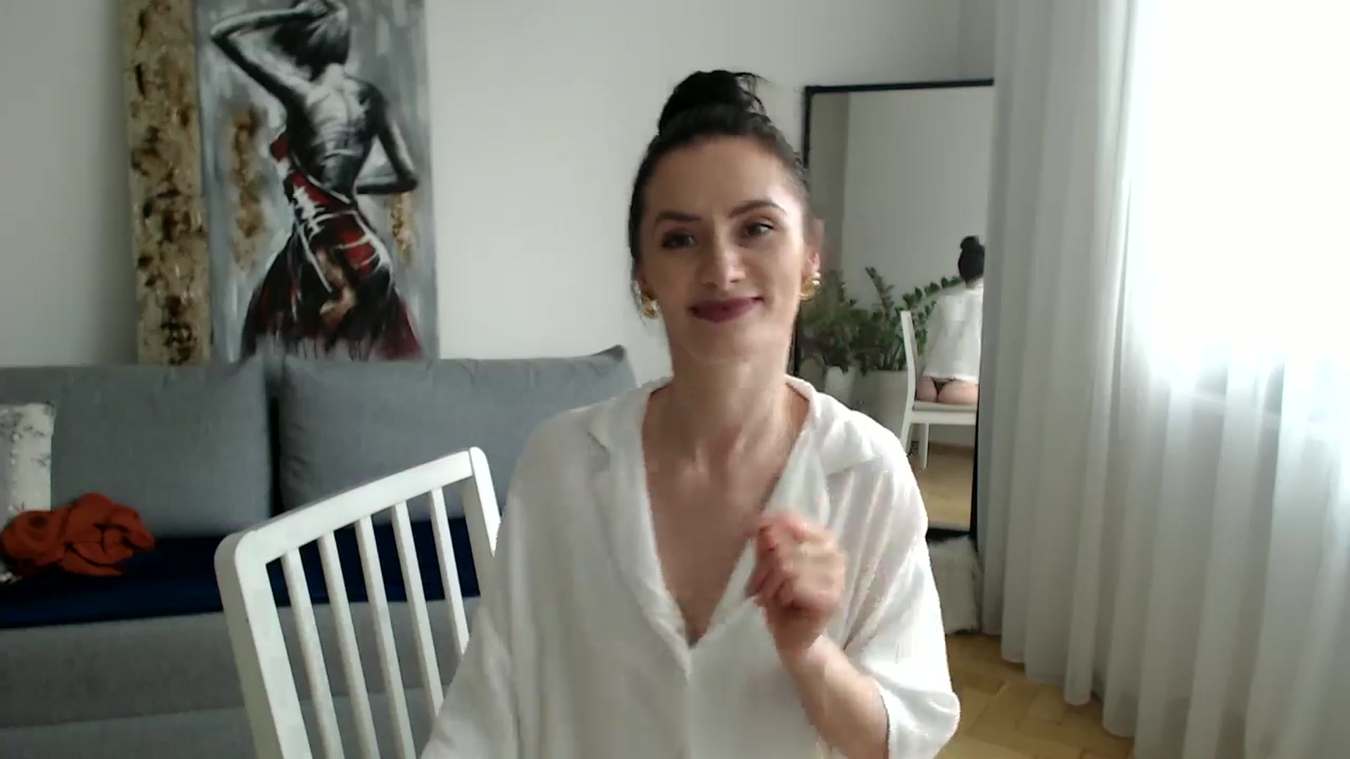 Gallery image thumbnail from the_realpearl's myfreecams stream on, 05/02/2024, 14:05 image 16 of 20